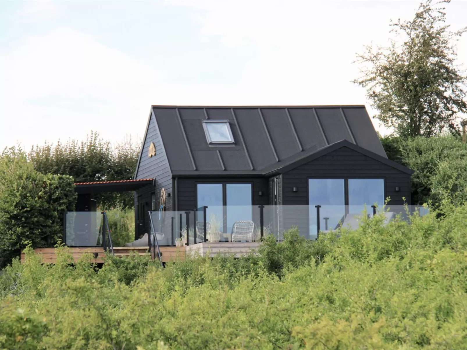 "Valia" - 20m from the sea-Buiten