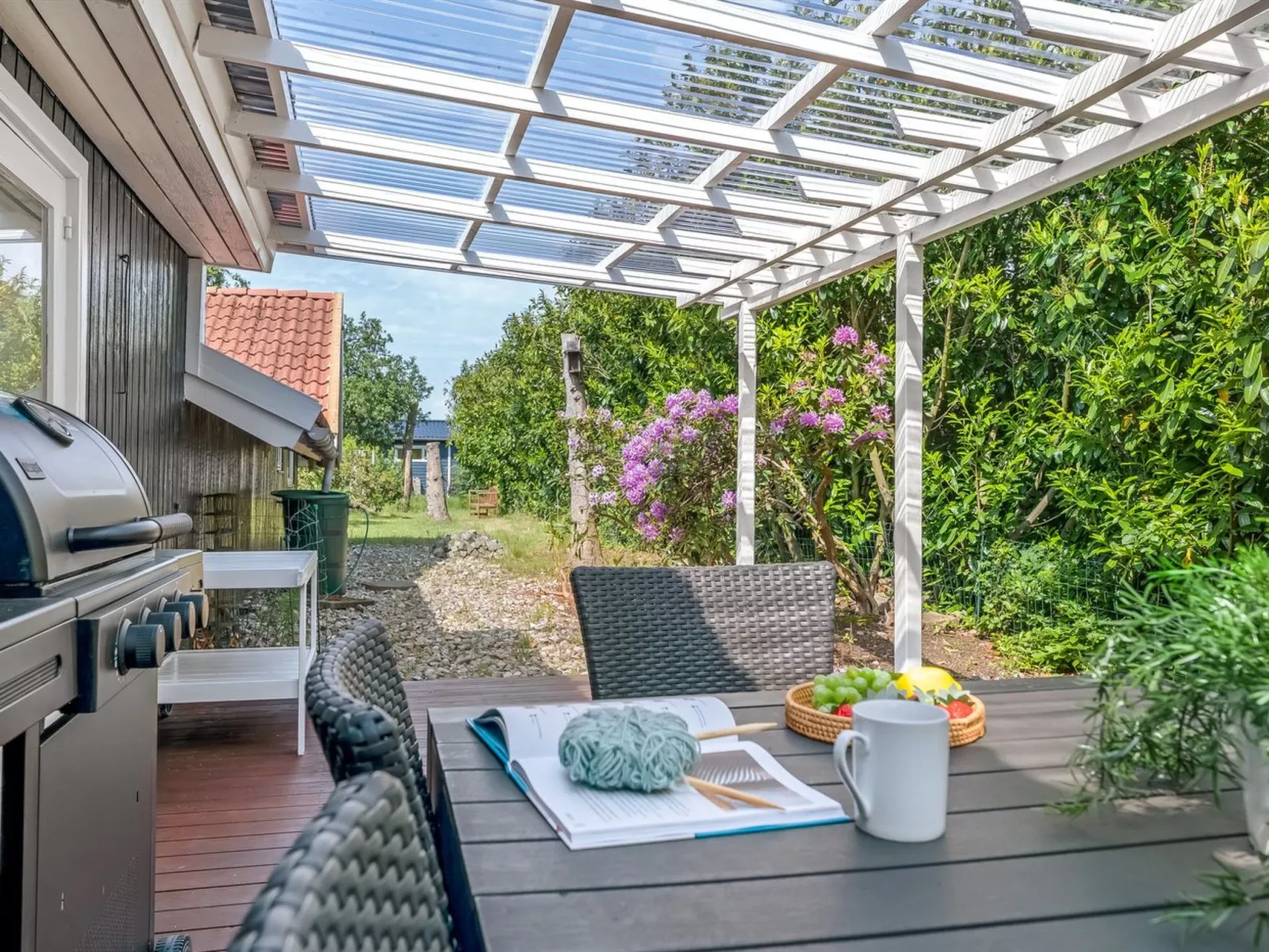 "Rusalina" - 400m from the sea-Buiten