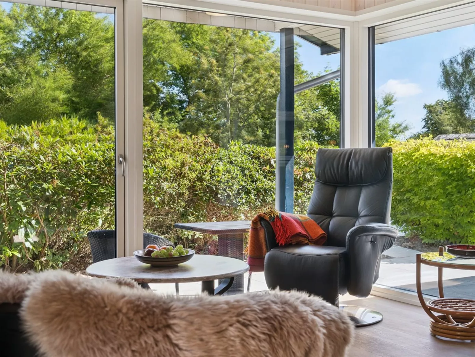 "Enrica" - 250m from the sea-Binnen