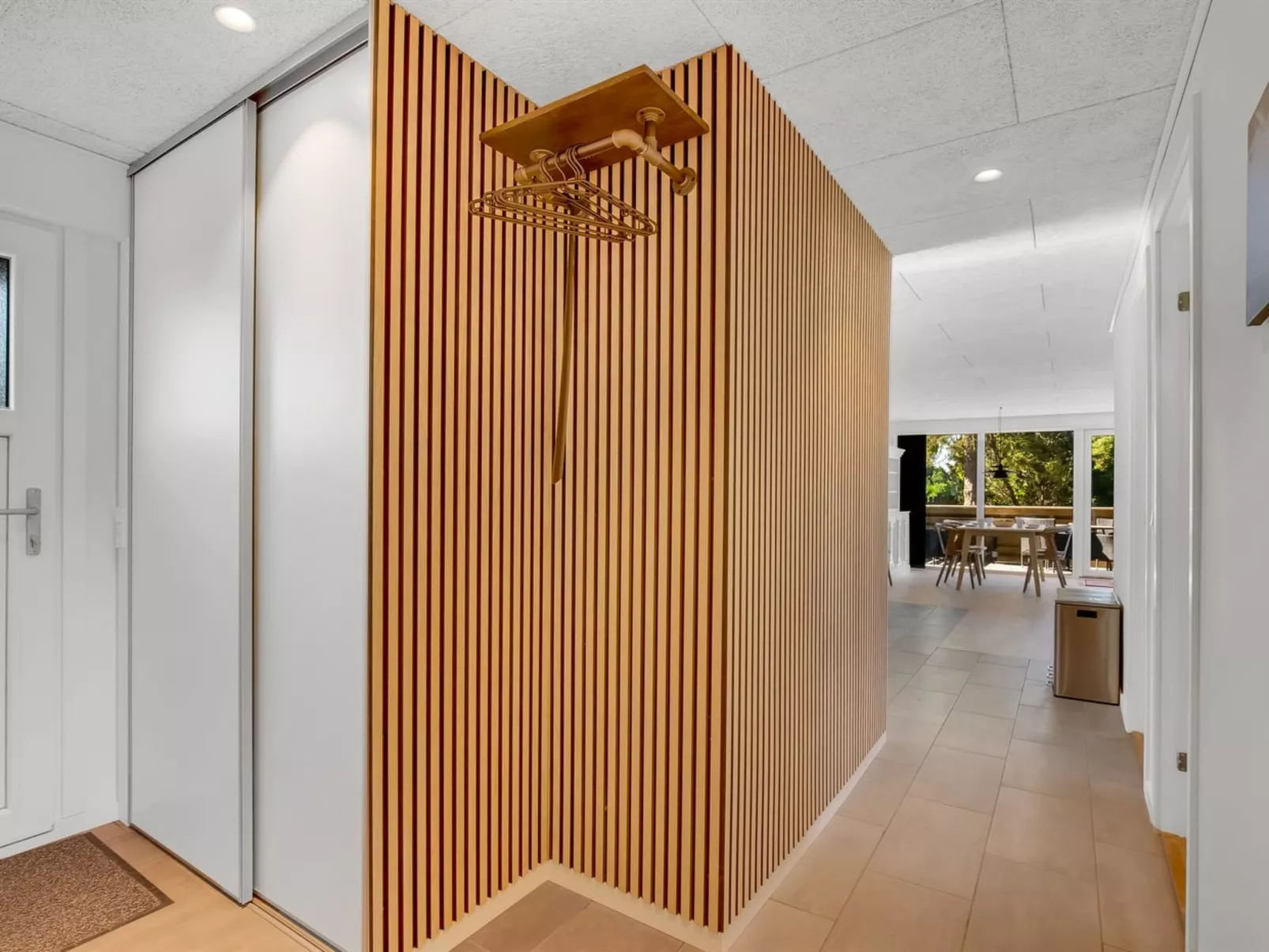 "Abel" - 250m from the sea-Binnen