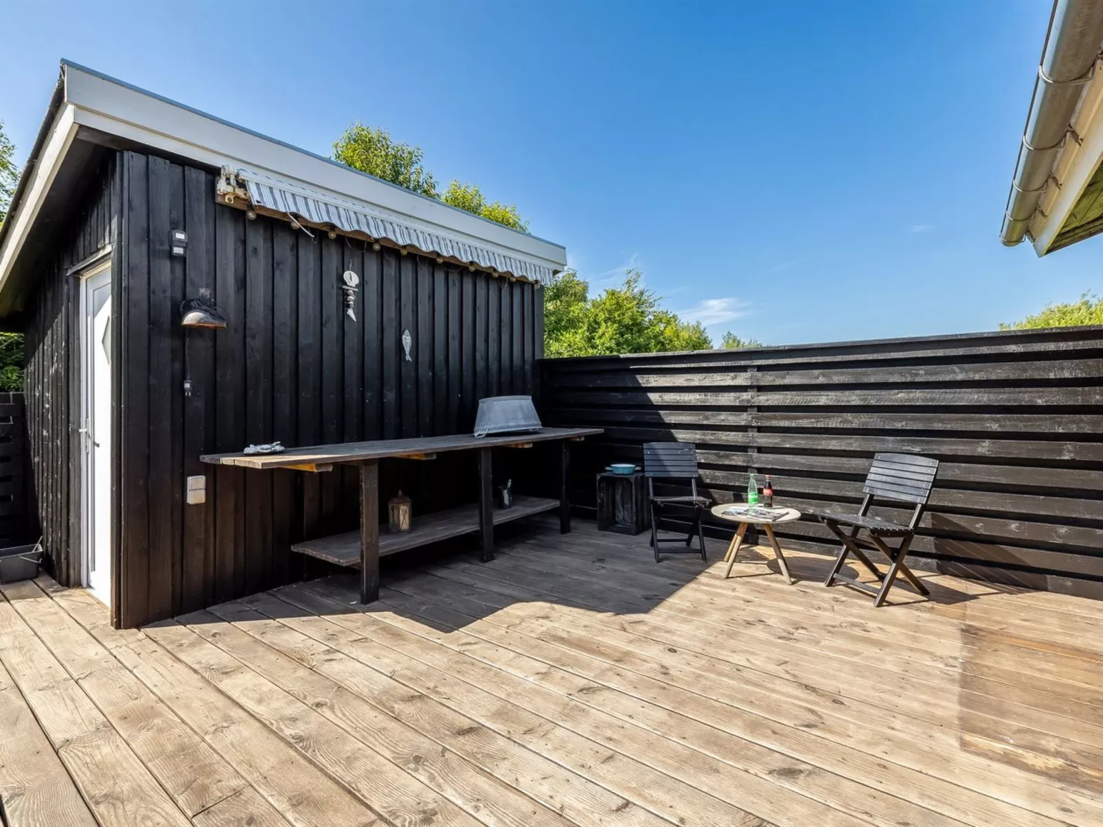 "Voitto" - 1km to the fjord-Buiten