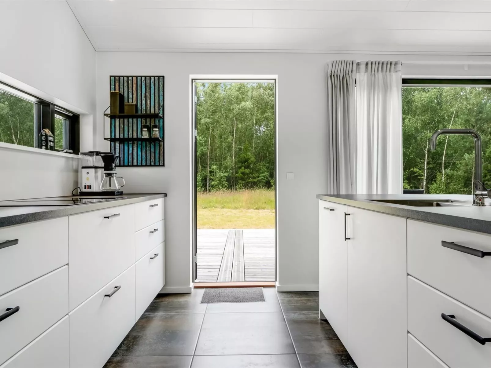 "Sighvat" - 300m from the sea-Binnen