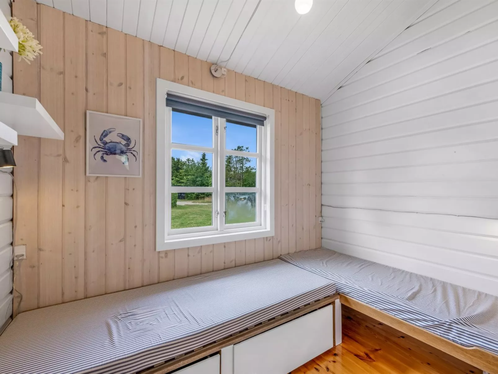 "Blesse" - 500m to the fjord-Binnen