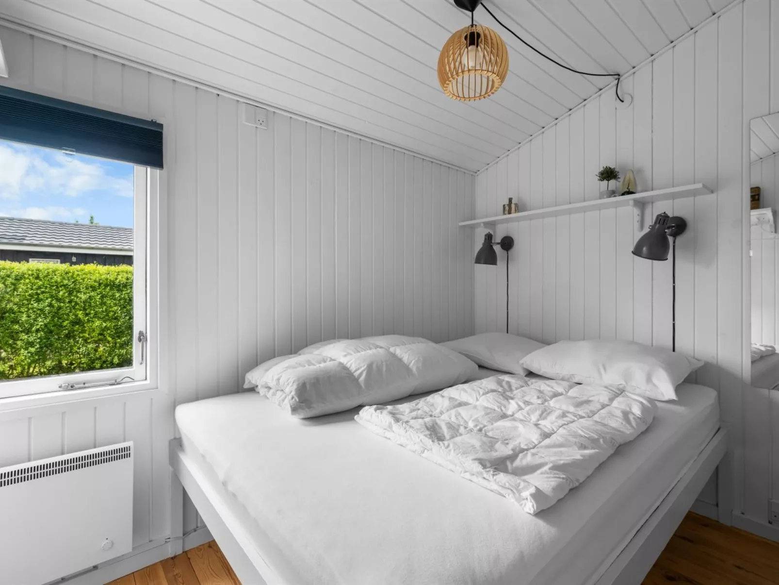 "Daya" - 75m from the sea-Binnen