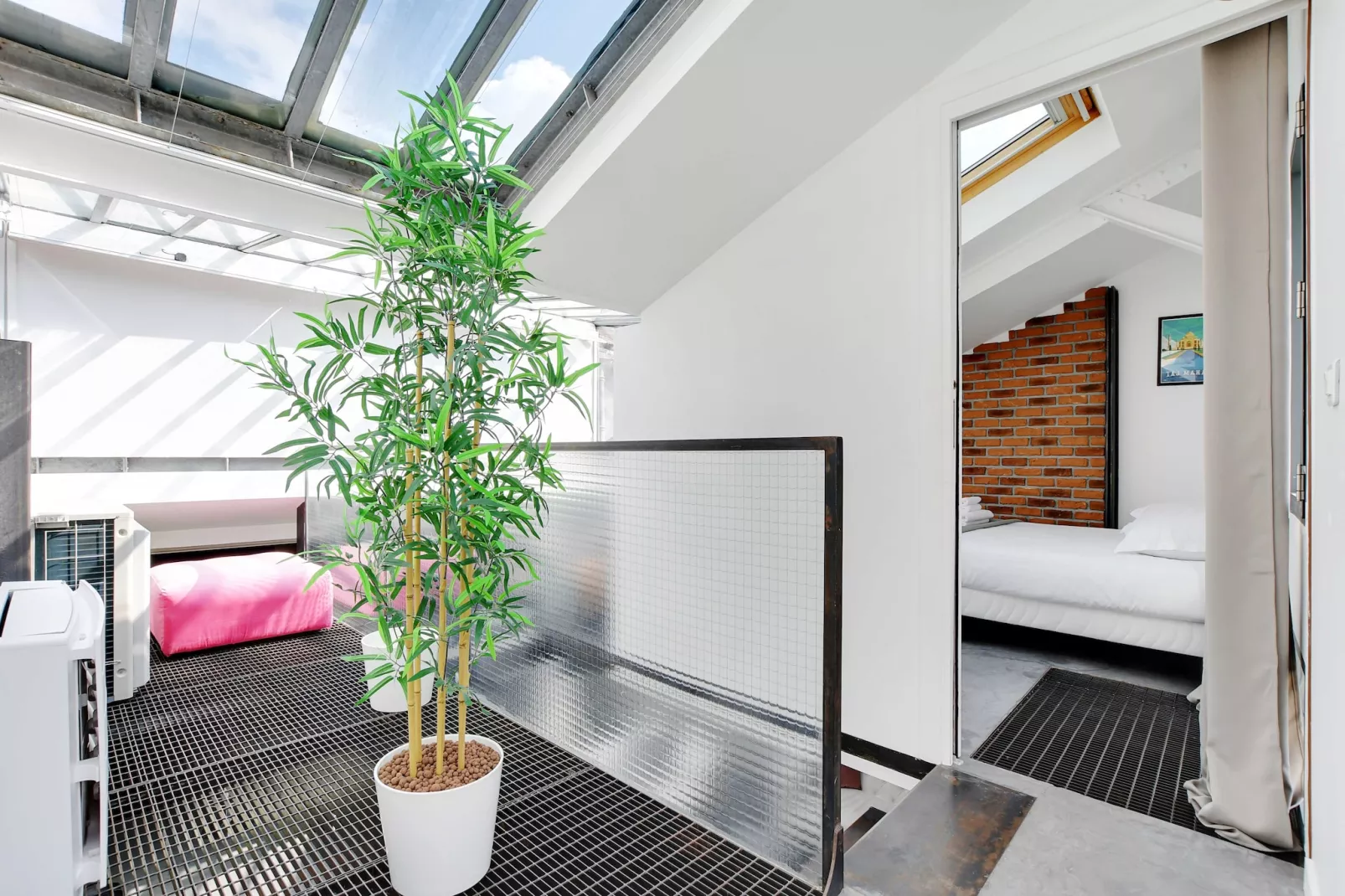 RF-25-JOLY-Niet-getagd