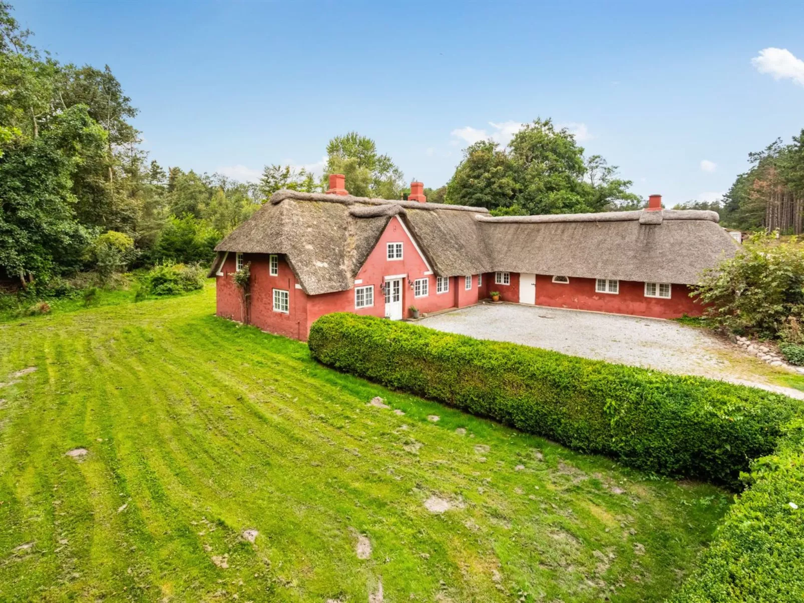 "Yrjö" - 2.5km from the sea-Buiten