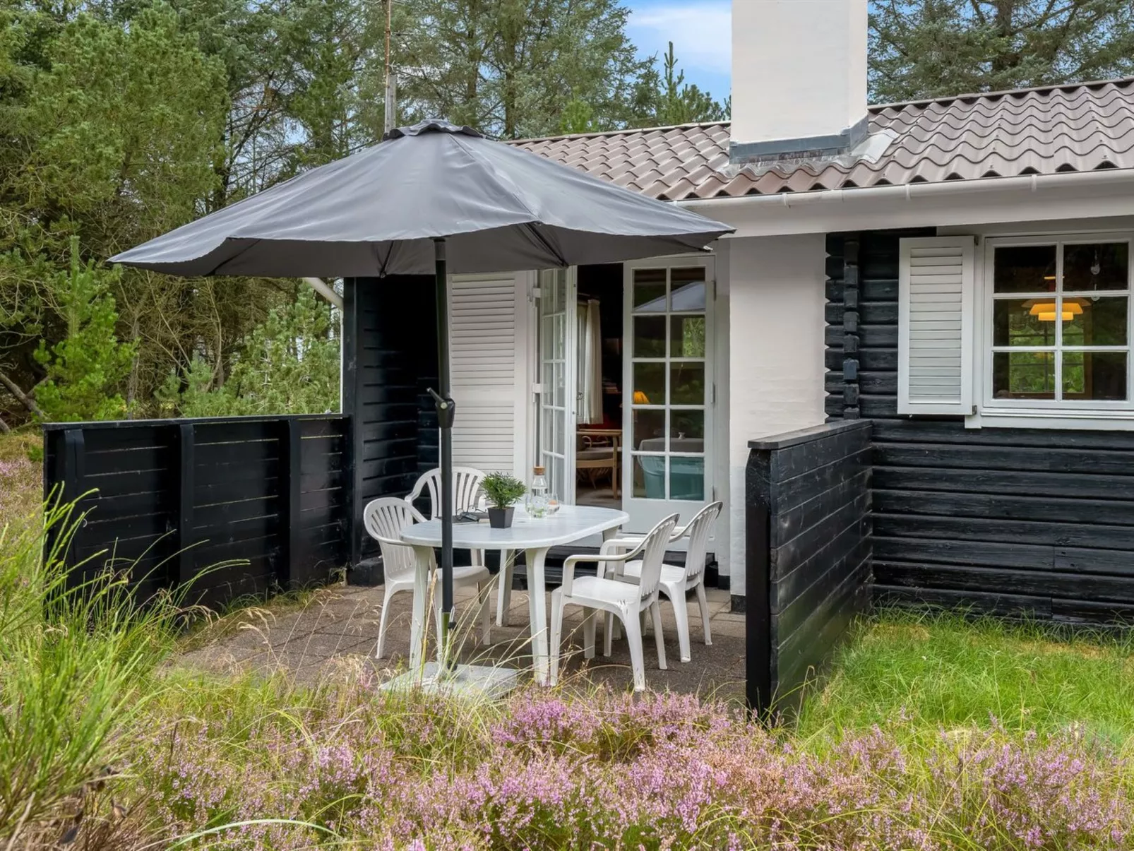 "Cholena" - 1.5km from the sea-Buiten