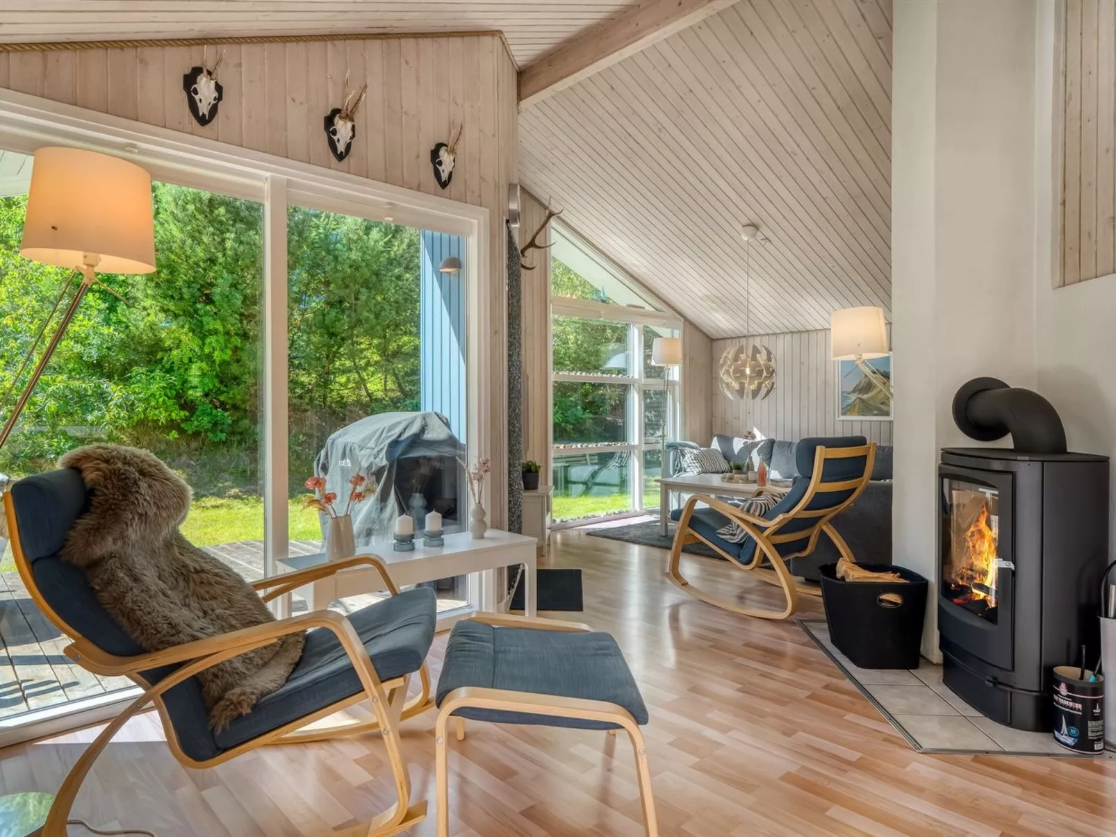 "Elizabeth" - 150m to the fjord-Binnen