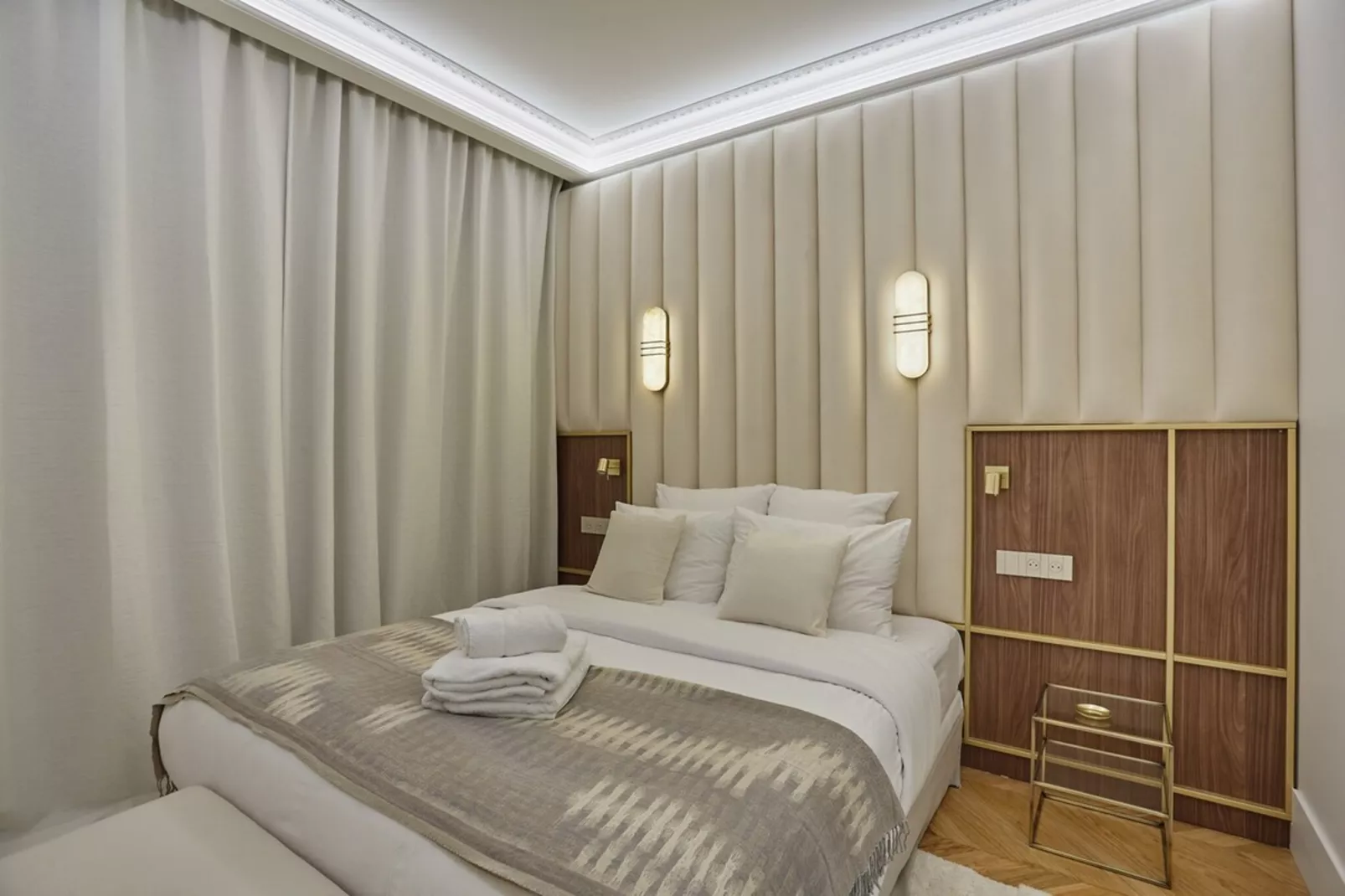 BOETIE 2 NEW-Niet-getagd