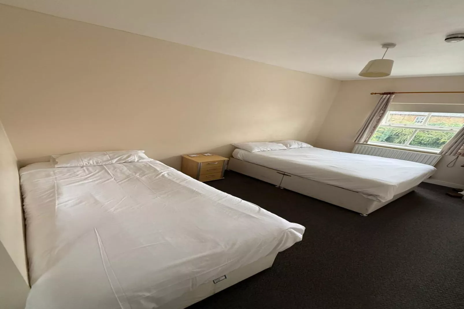 Standard Triple Room-Slaapkamer