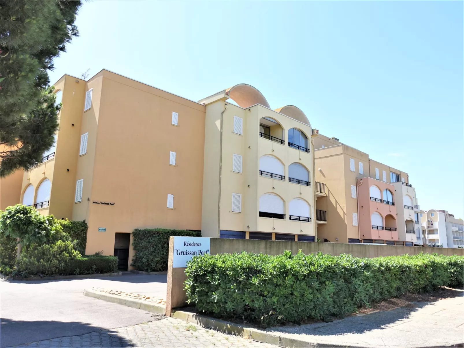 Gruissan Port-Buiten