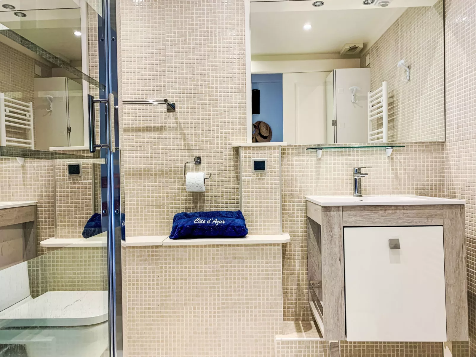 Le Green Village-Binnen