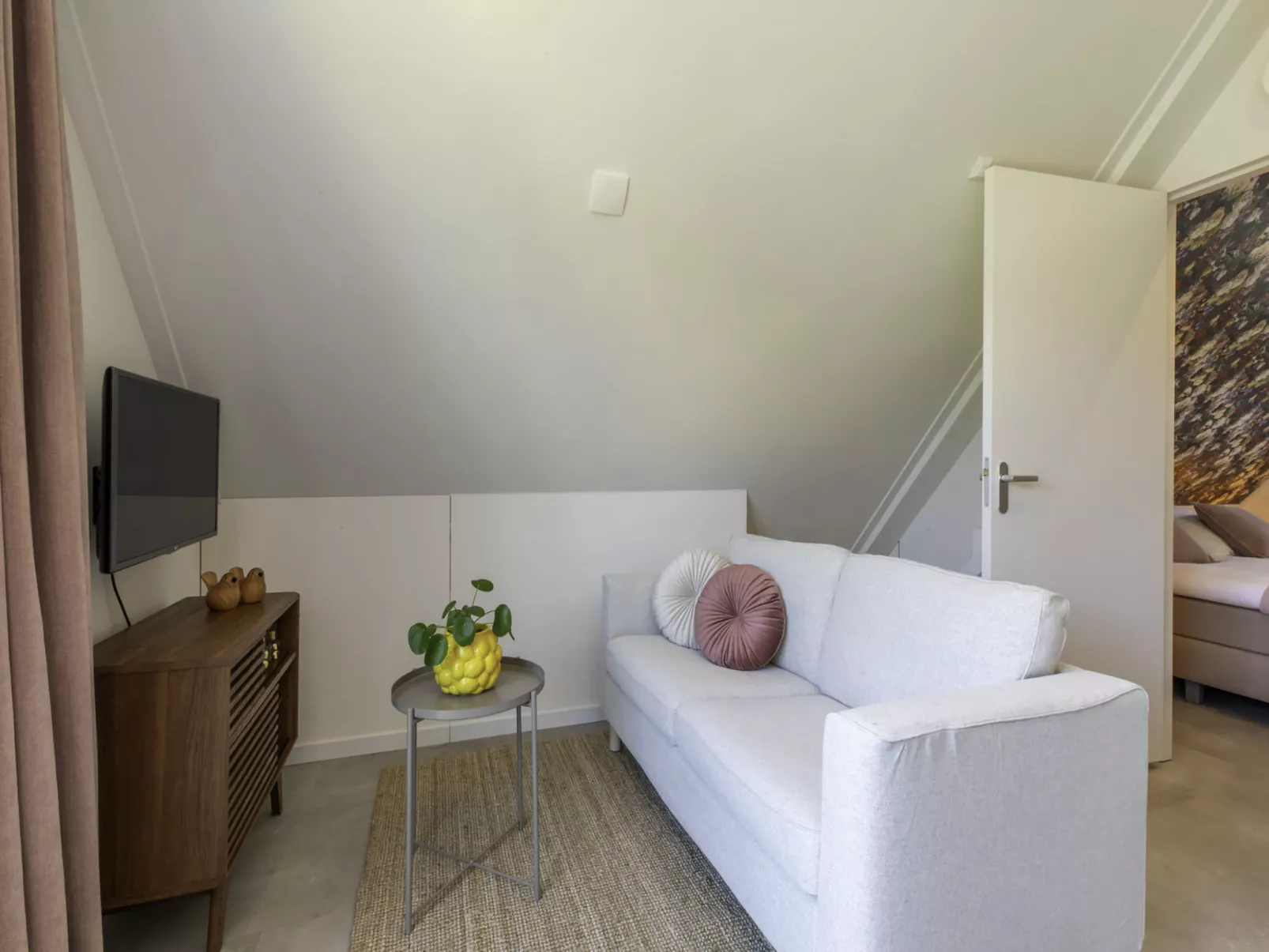 Appartement 'Bed by Al'-Binnen