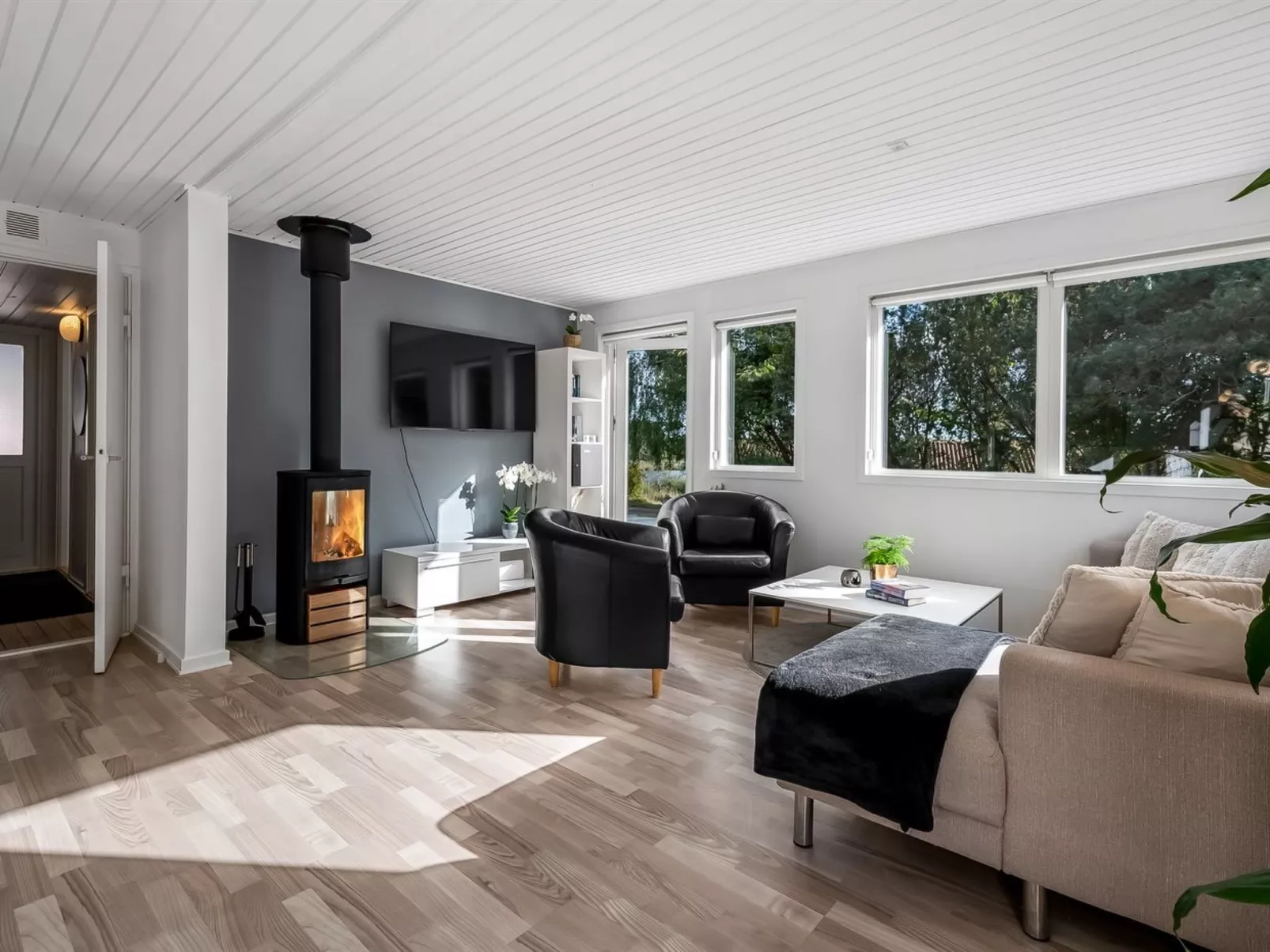 "Winder" - 925m from the sea-Binnen