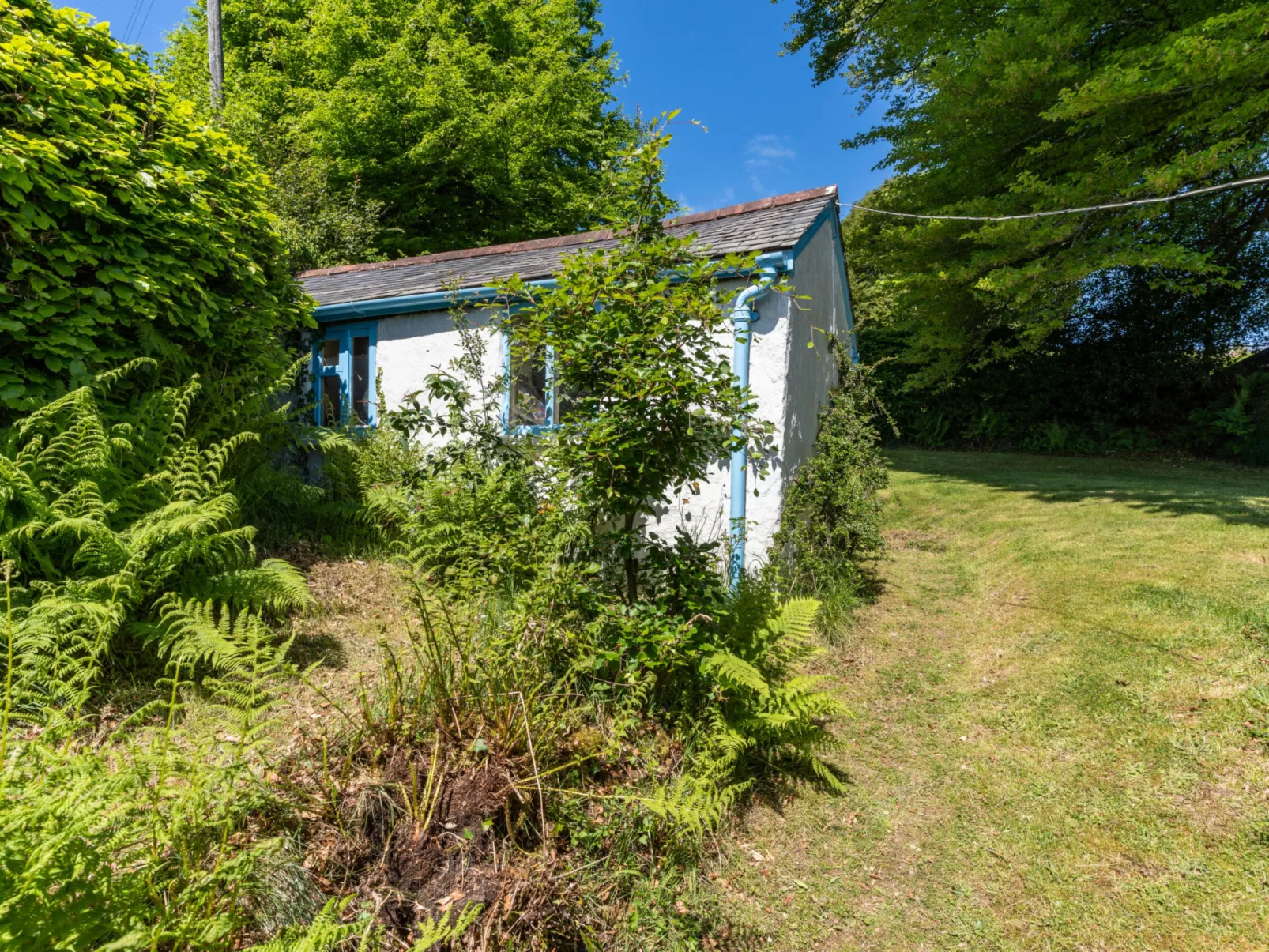 Valley Cottage-Buiten