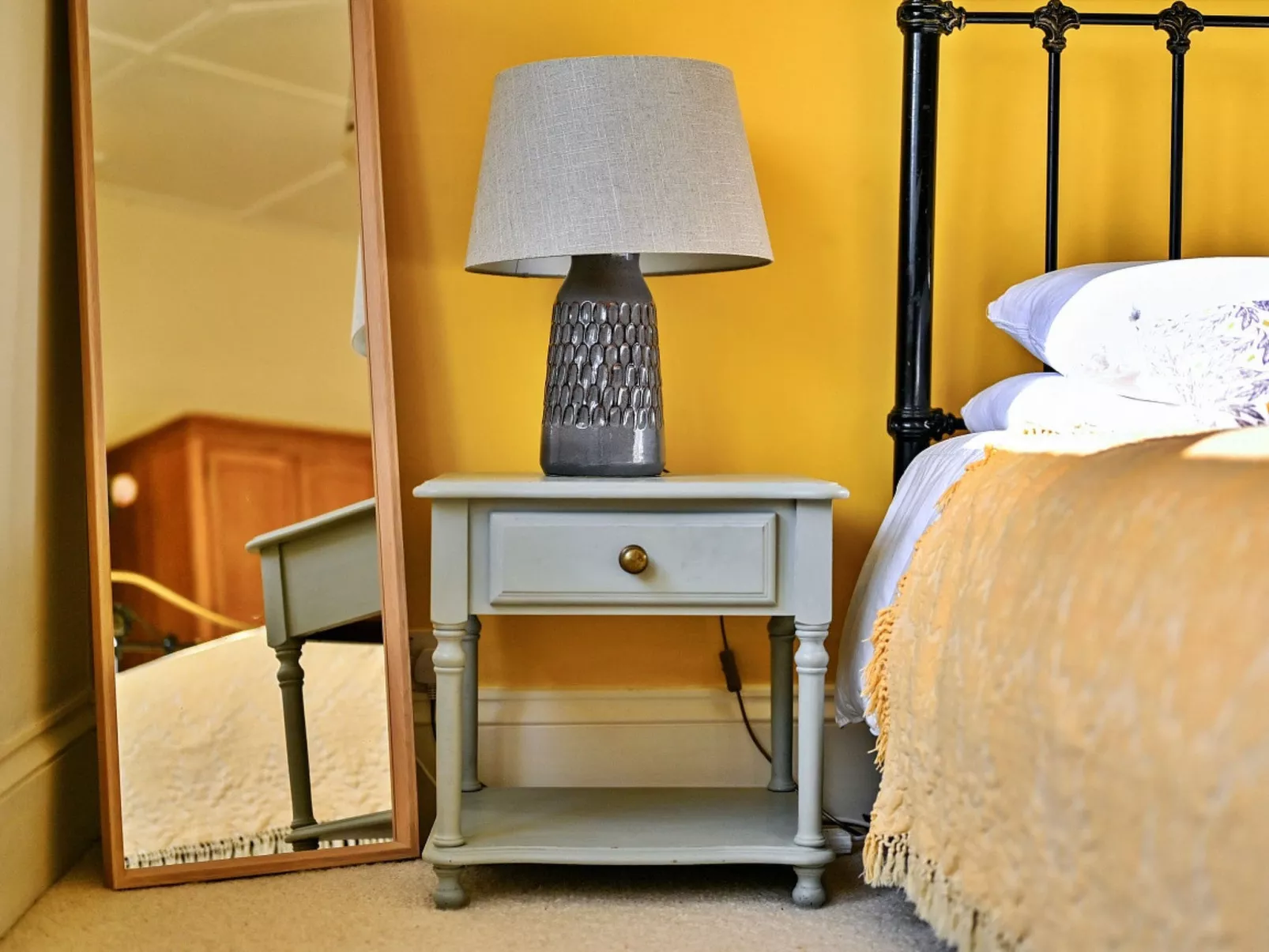 123, High Street-Binnen