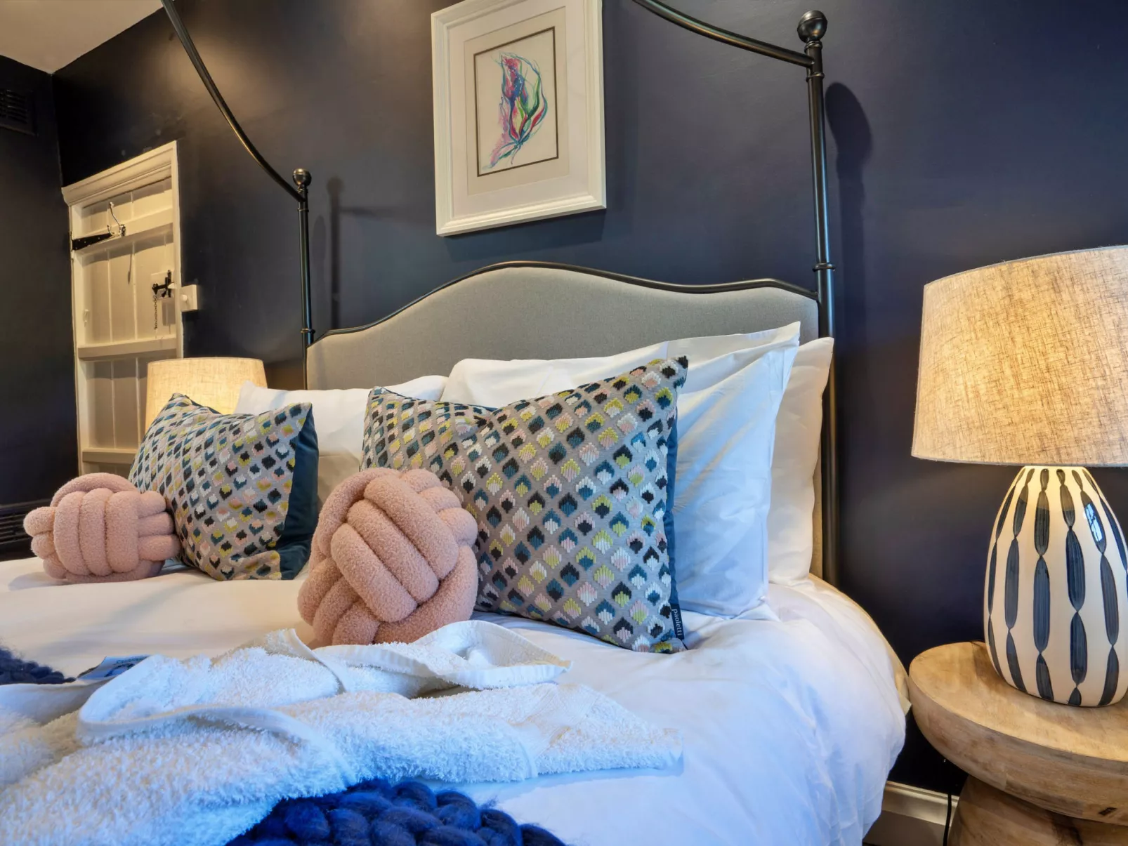 Sisu Bakewell, Limestones Cottage-Binnen