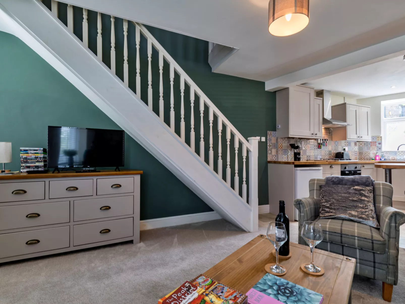 Suzy's Cottage-Binnen