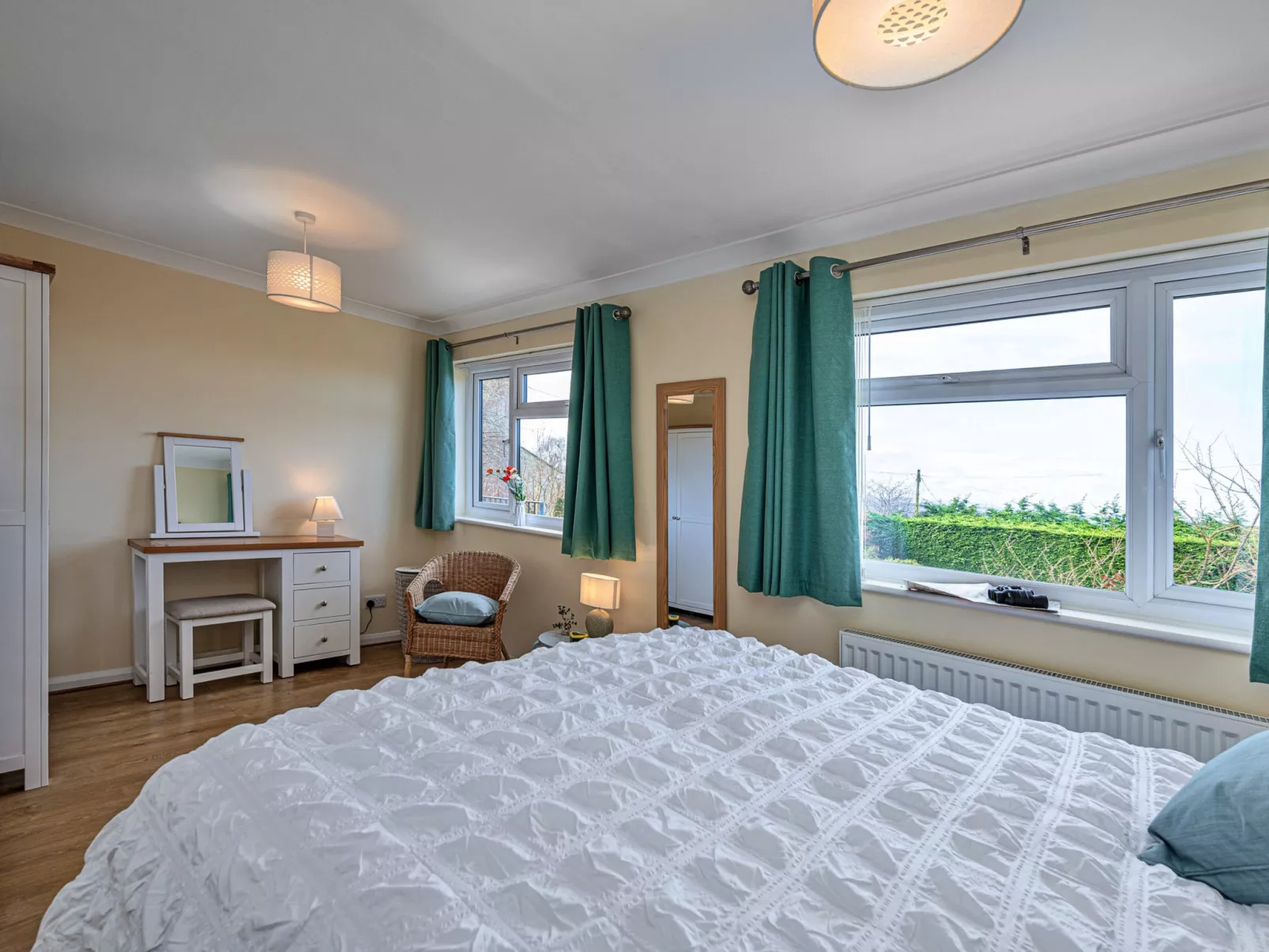 Cesail Y Mynydd-Binnen