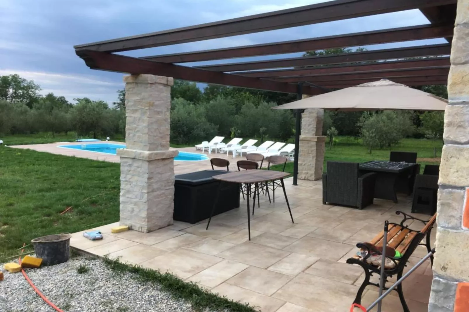 House in Nature-Buitenlucht