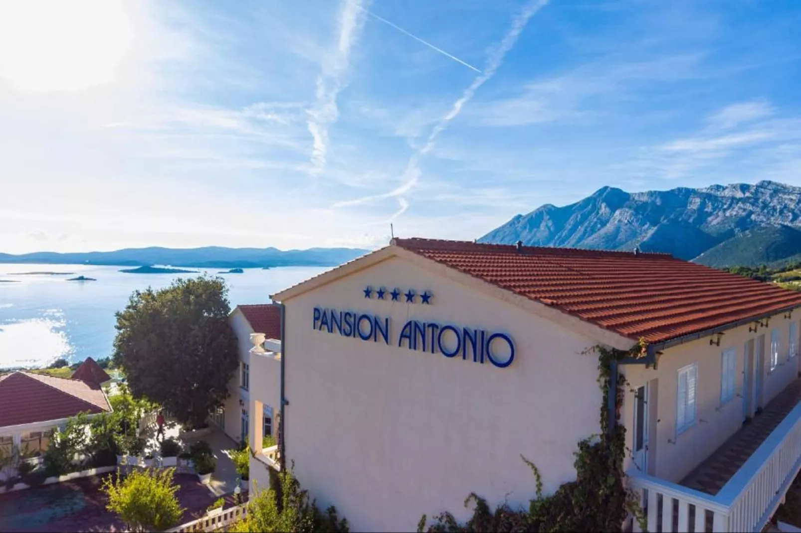 Hotel Pansion Villa Antonio - Two Bedroom Suite with Balcony and Garden View 18-Buitenlucht