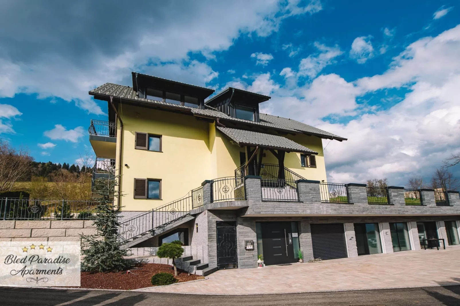 Bled Prestigious and Stylish Apartments - Classic Studio Apartment  with Terrace (owner 1)-Buitenlucht