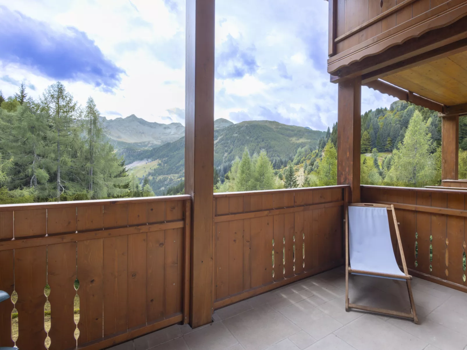 Residence gli Scoiattoli-Buiten