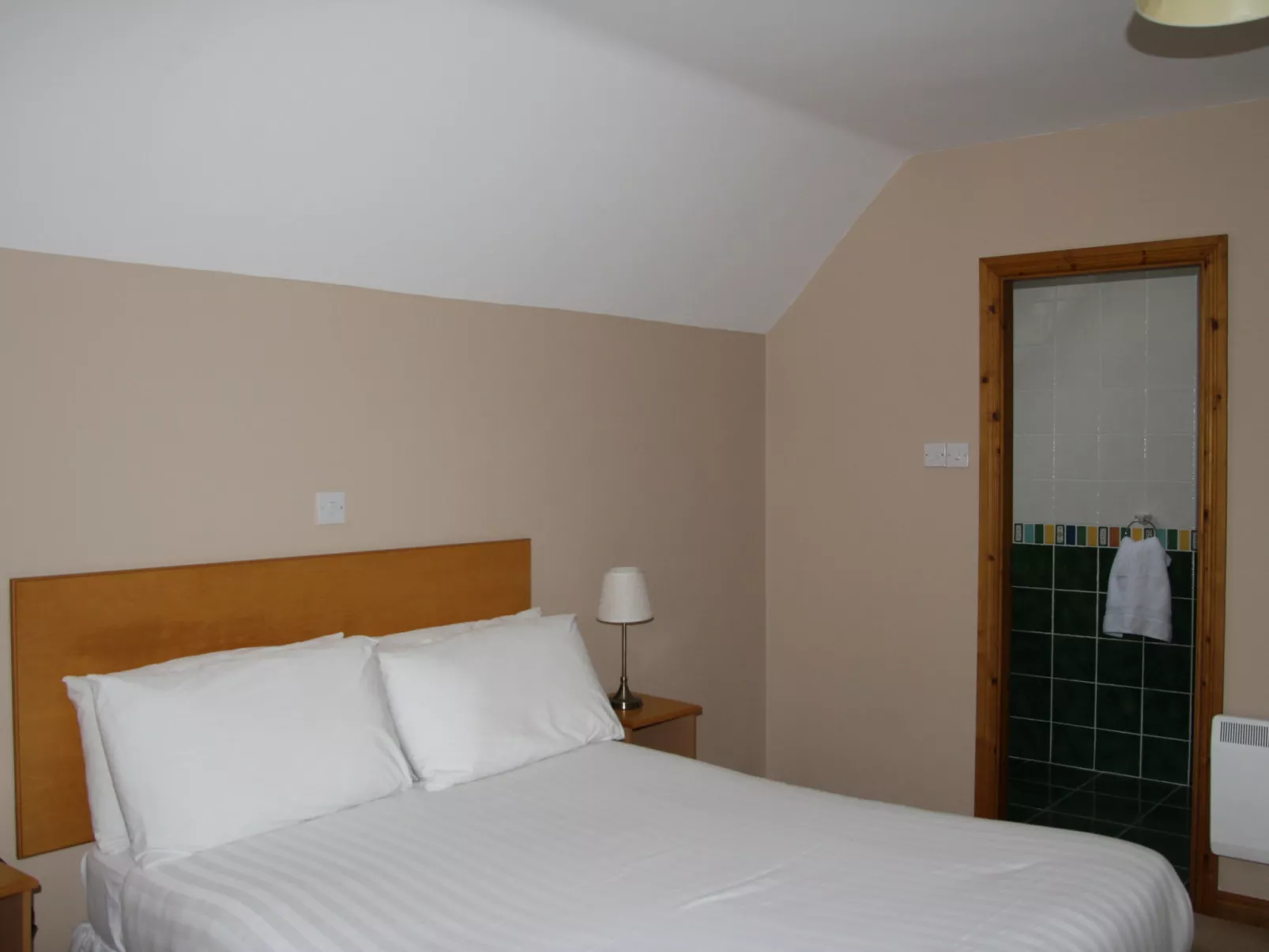 Galway Bay (TR4)Lodge-Binnen