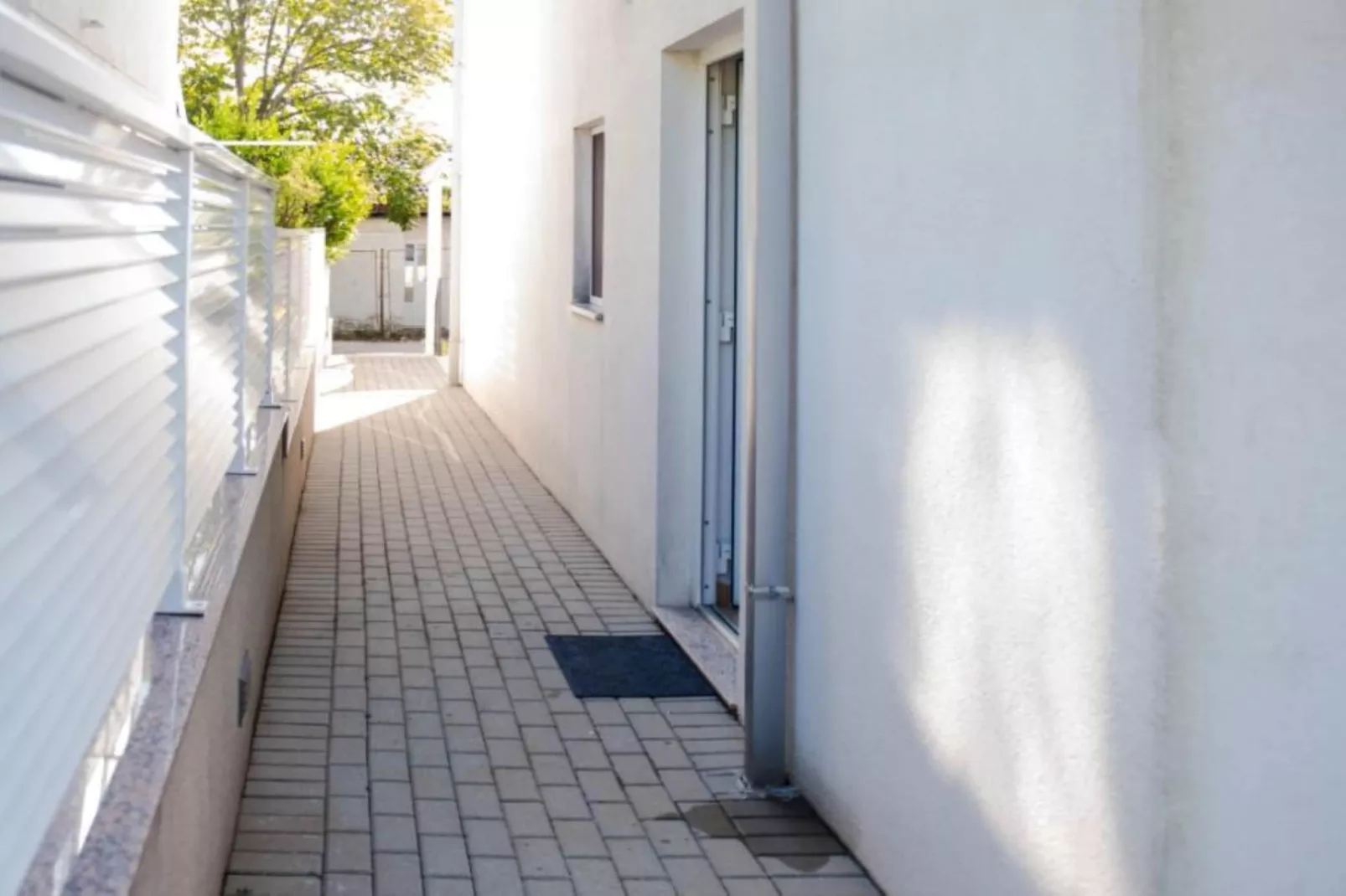 One Bedroom Apartment with sea wiev  4-Buitenlucht