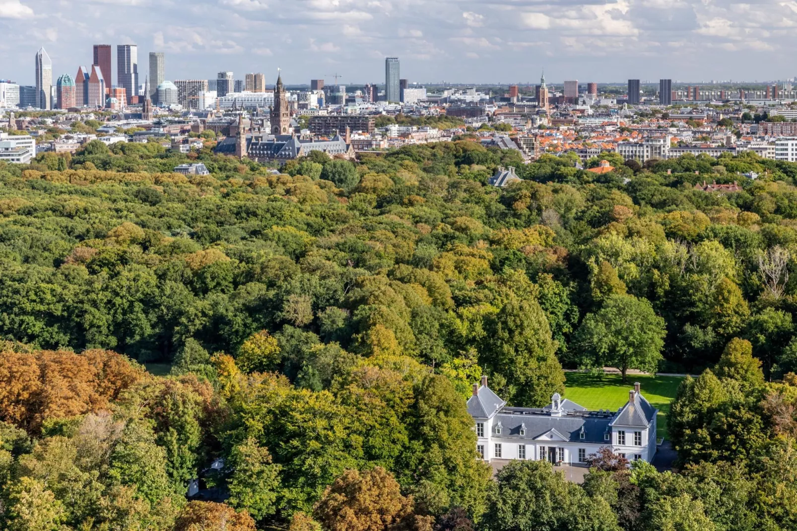 Toren van Oud 3-Uitzicht zomer