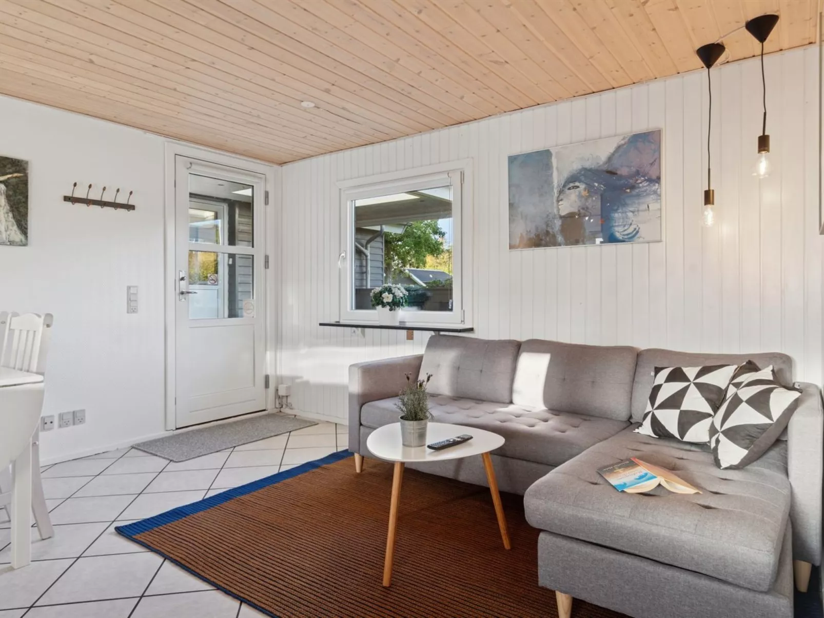 "Tajo" - 200m from the sea-Binnen