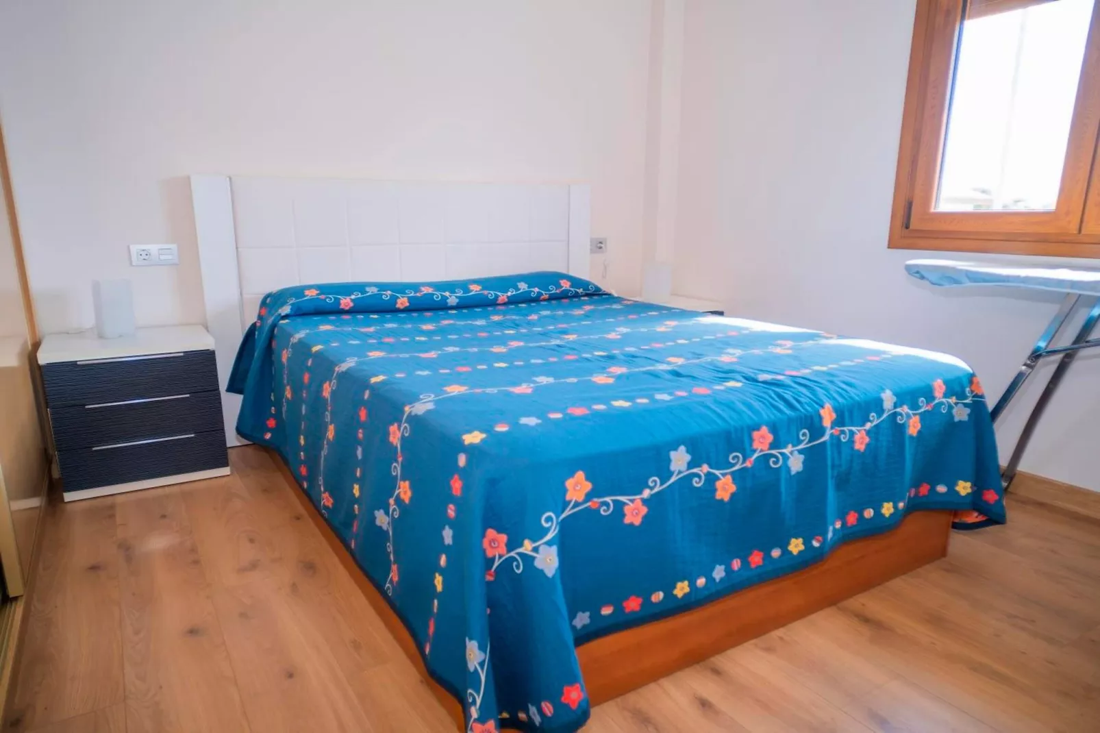 1948- +34601093121-Slaapkamer