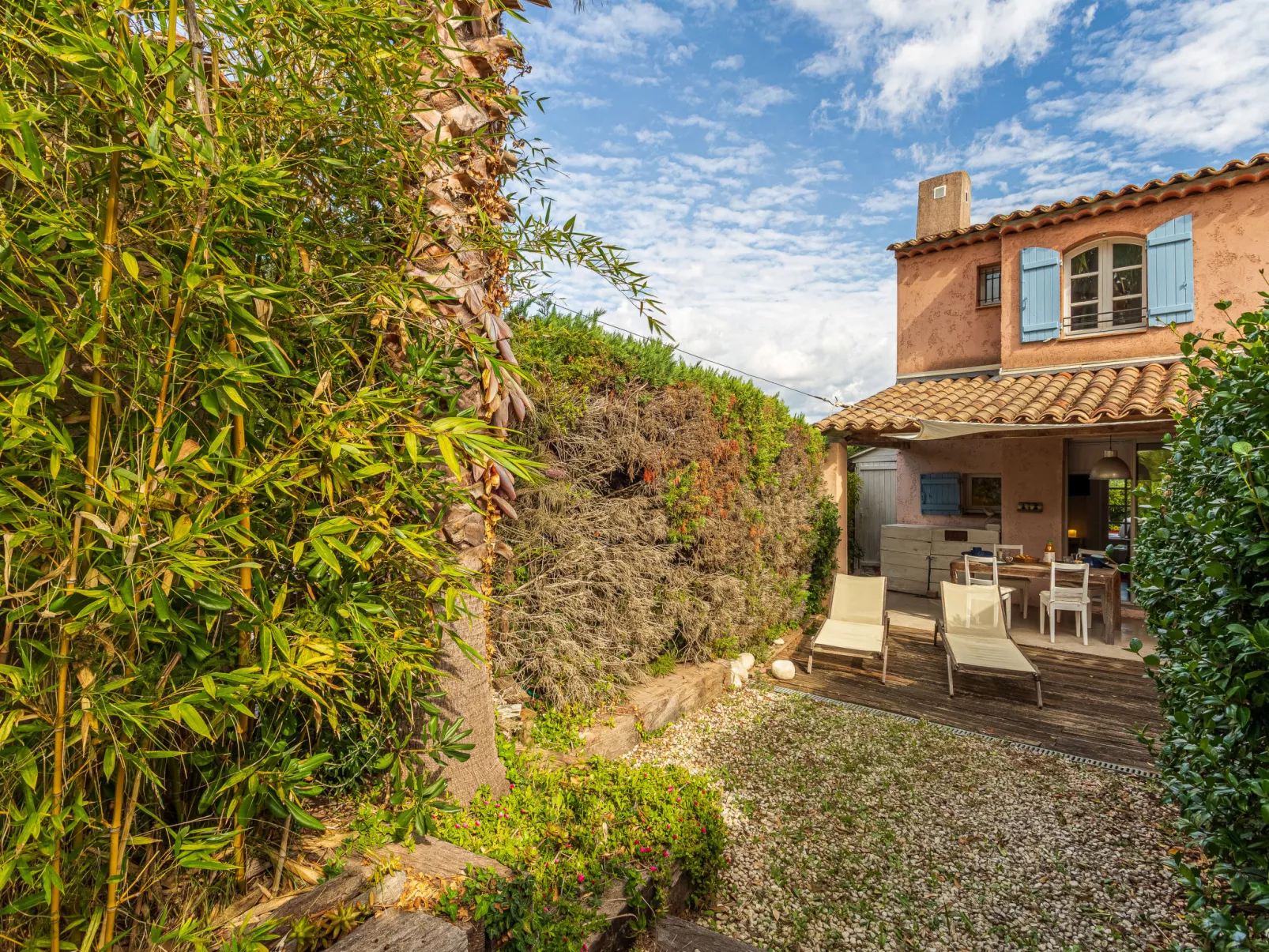 Les Parcs de Gassin-Buiten