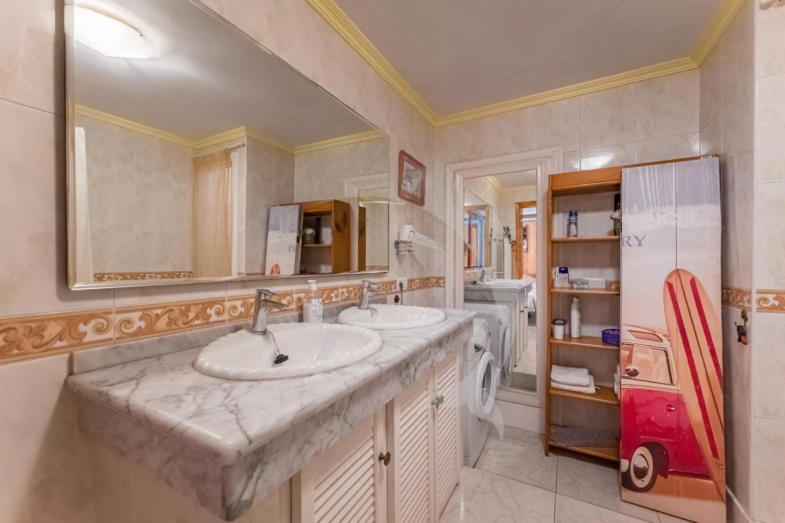 Delfin 101B 1d-Badkamer