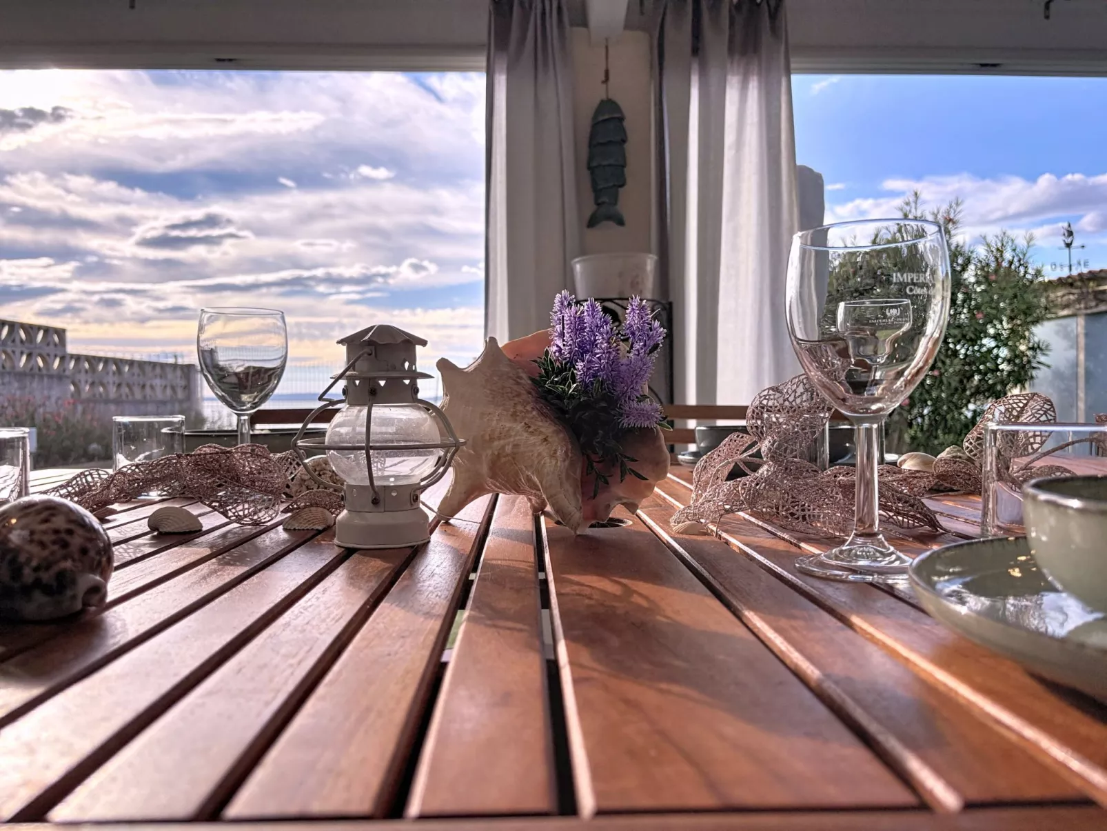 Les cabanes de Pérols-Buiten