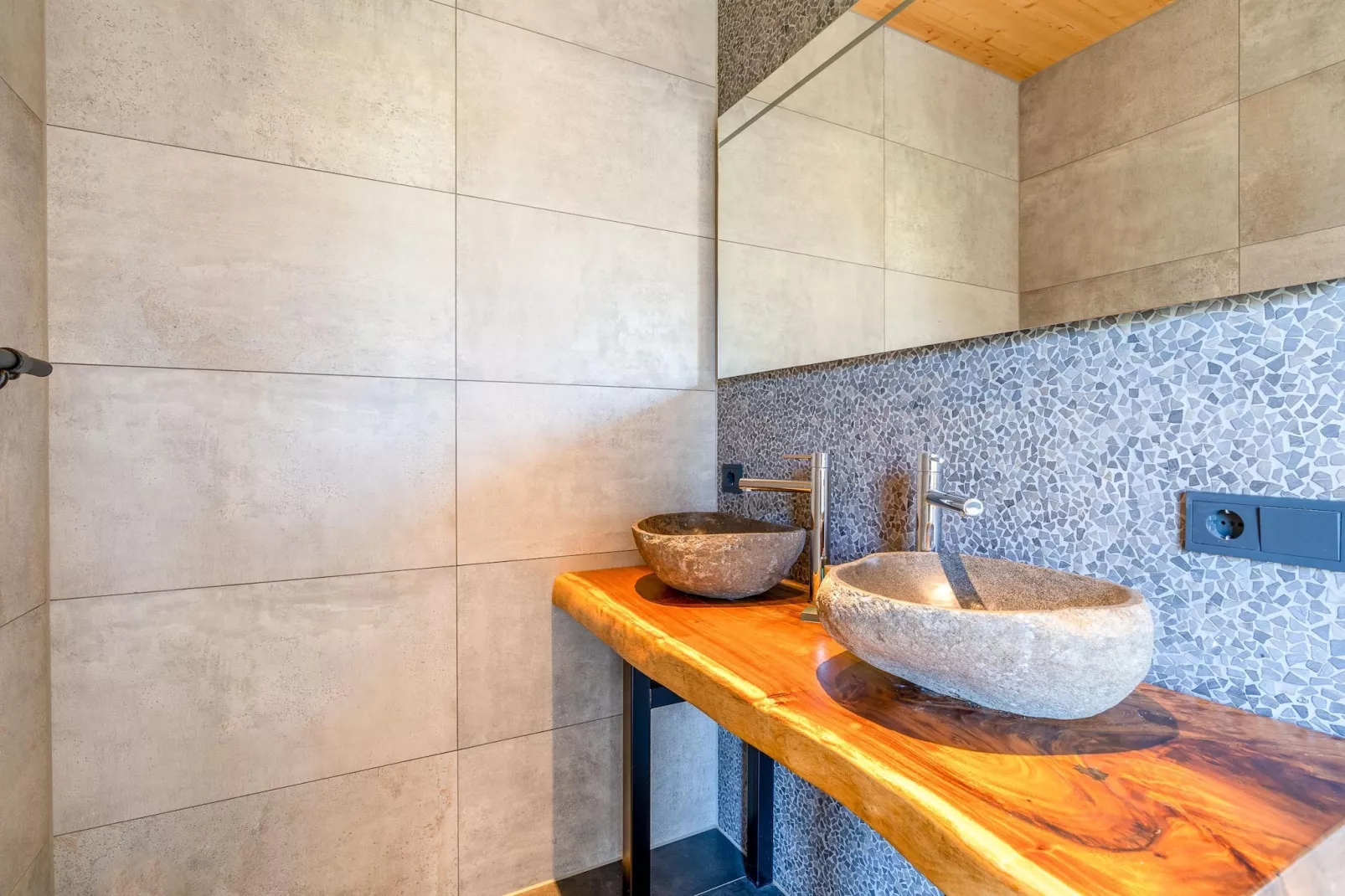 Villa Buytenplaats 189-Badkamer