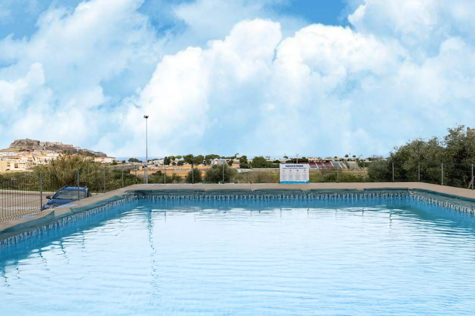 BILO 1 LI RUSSI 1P-Zwembad