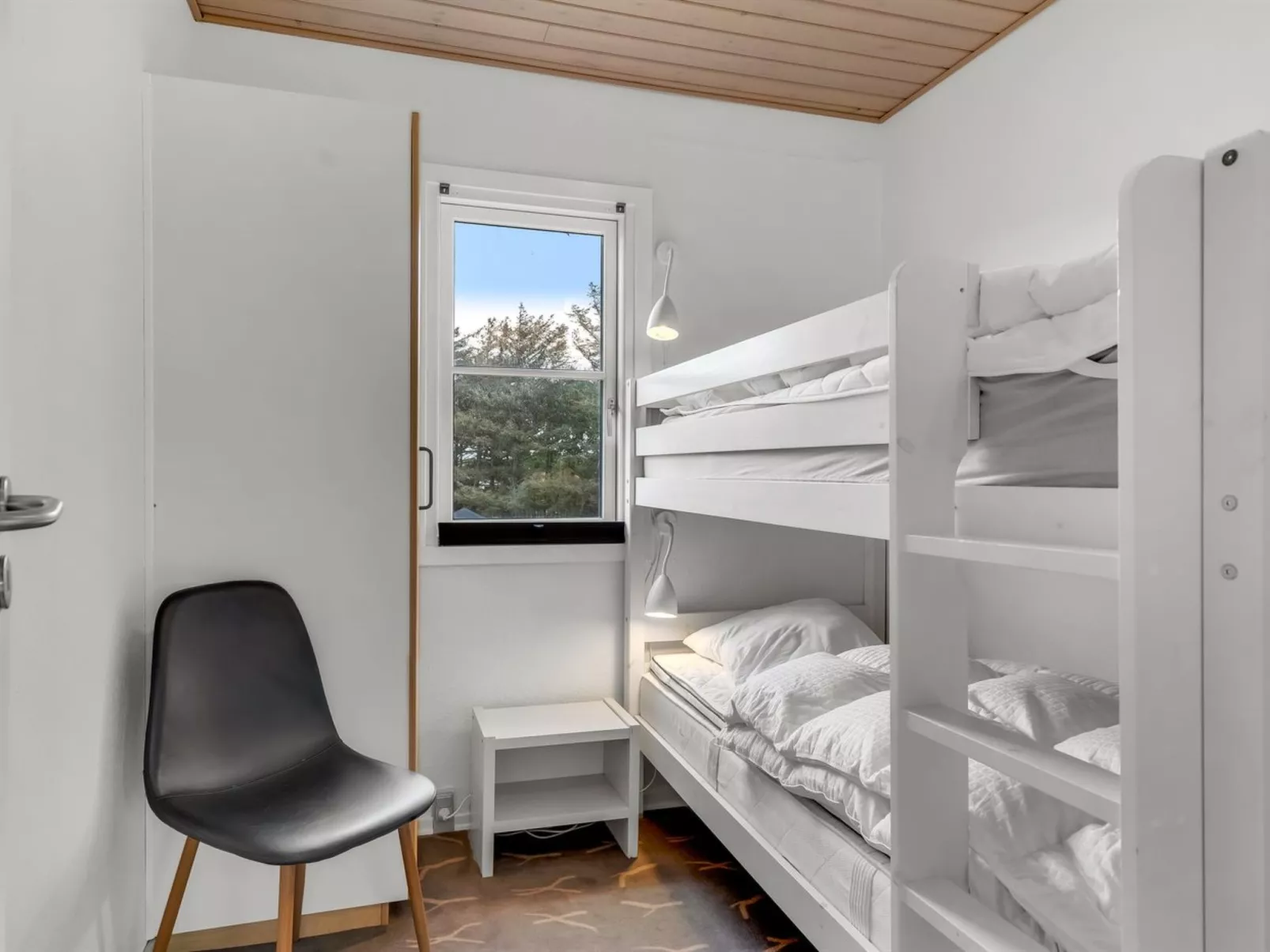 "Epiphania" - 100m to the fjord-Binnen