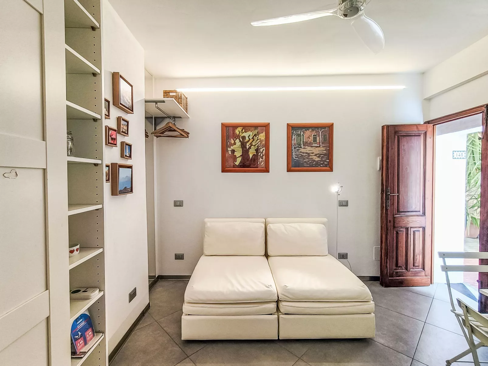 Terrazza con glicine-Binnen