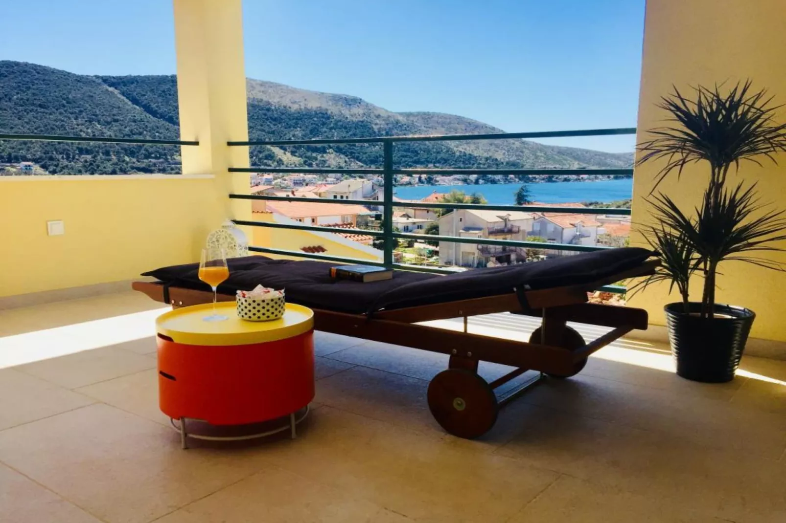 Apartments Villa Salvia Adriatica Grebaštica - Two Bedroom Apartment With Terrace And Sea View (Adriatica)-Terras