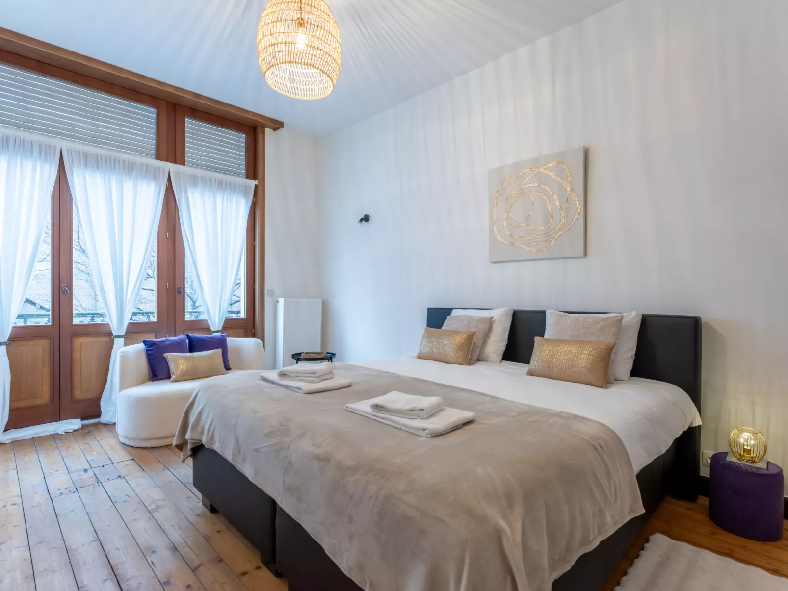 Notre Refuge - Your Belle Époque Escape-Binnen