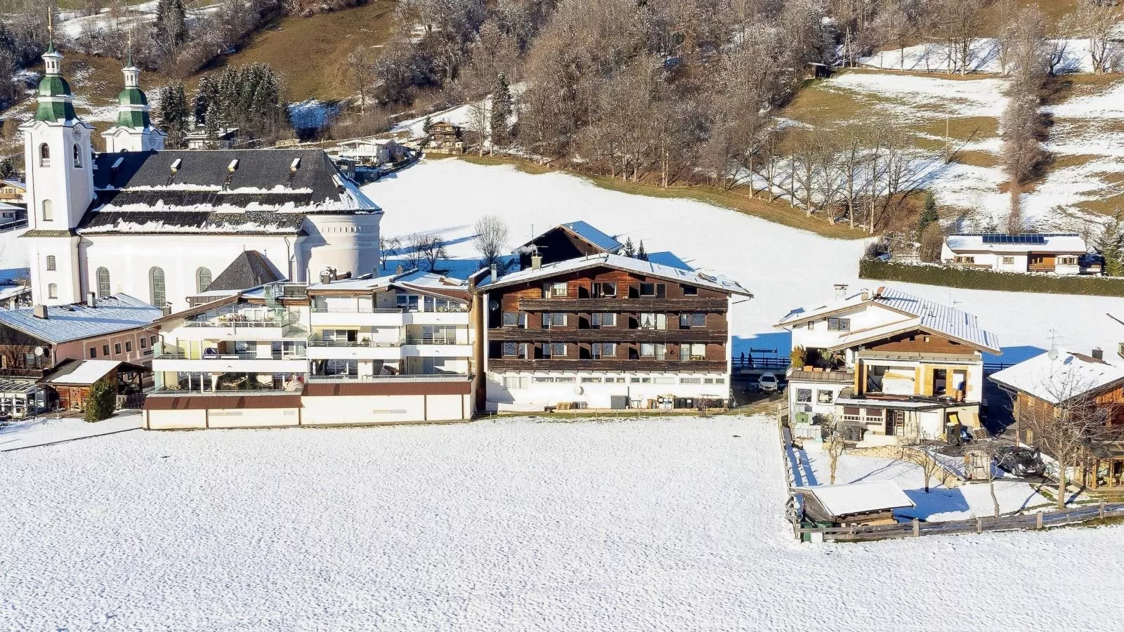 Brixen Alpin Living Top 8-Exterieur winter