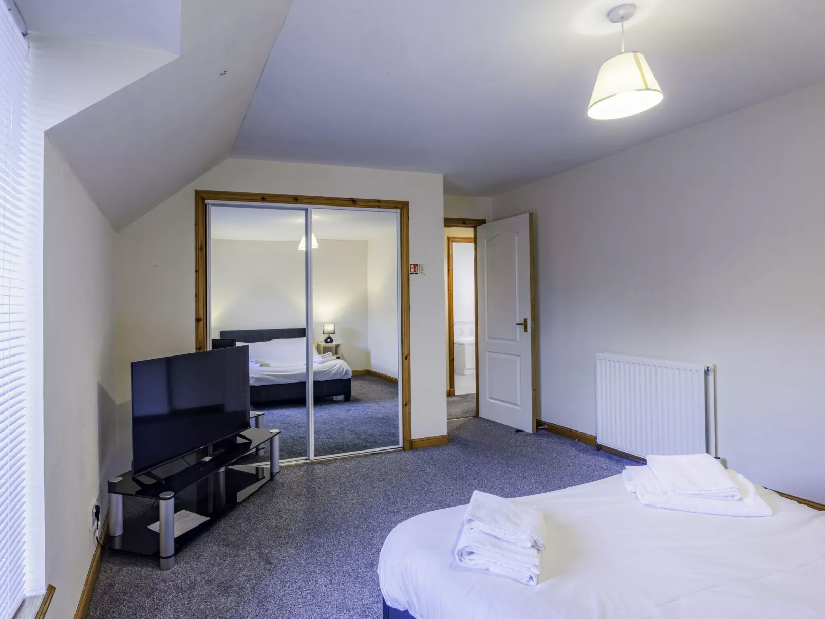 Pitgaveny Apartment-Binnen