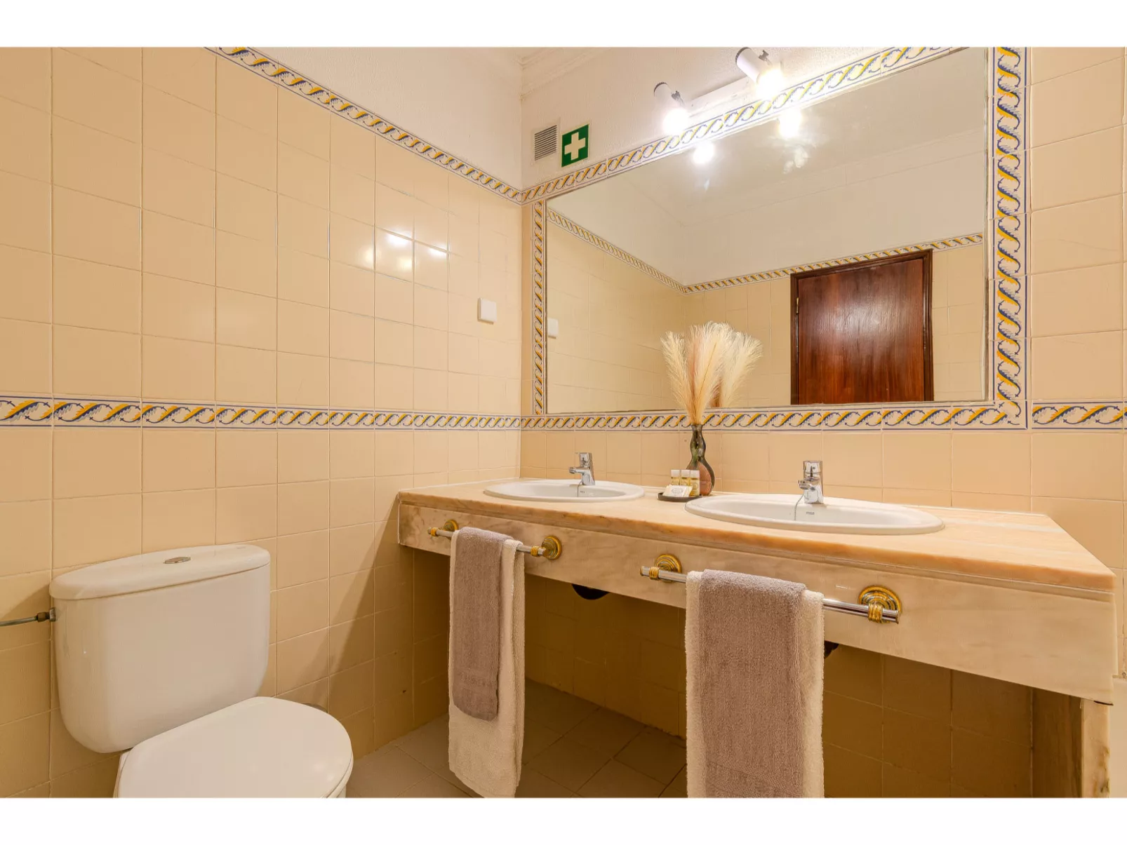 Rita - Sunny Way-Binnen