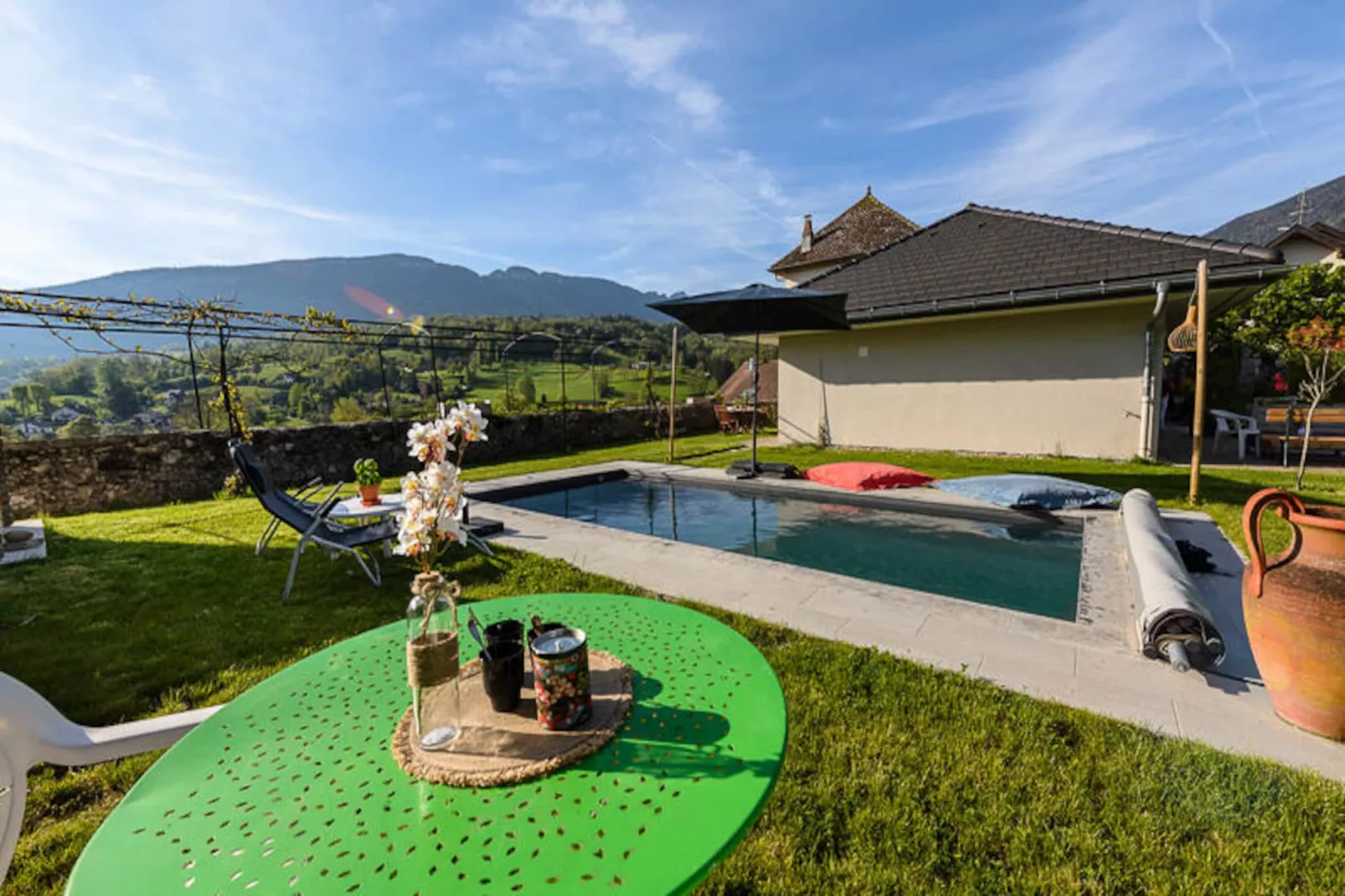 Maison à Saint-Jorioz-Niet-getagd