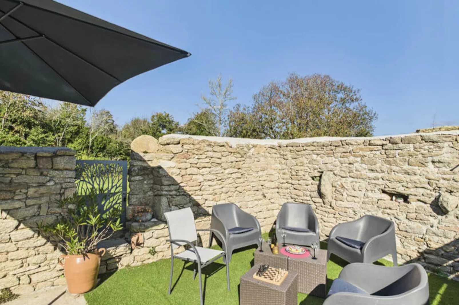 Maison à Plomeur-Niet-getagd