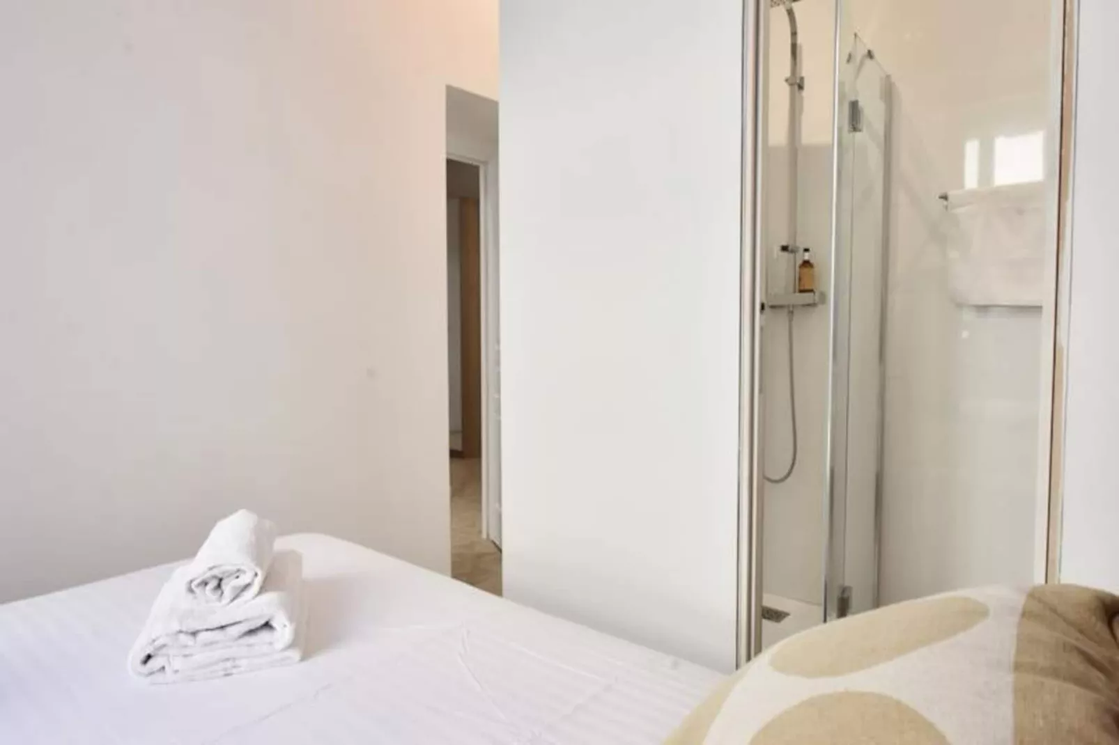 Résidence 4p Moderne En Centre-ville, 5min Palais & Plages !-Niet-getagd