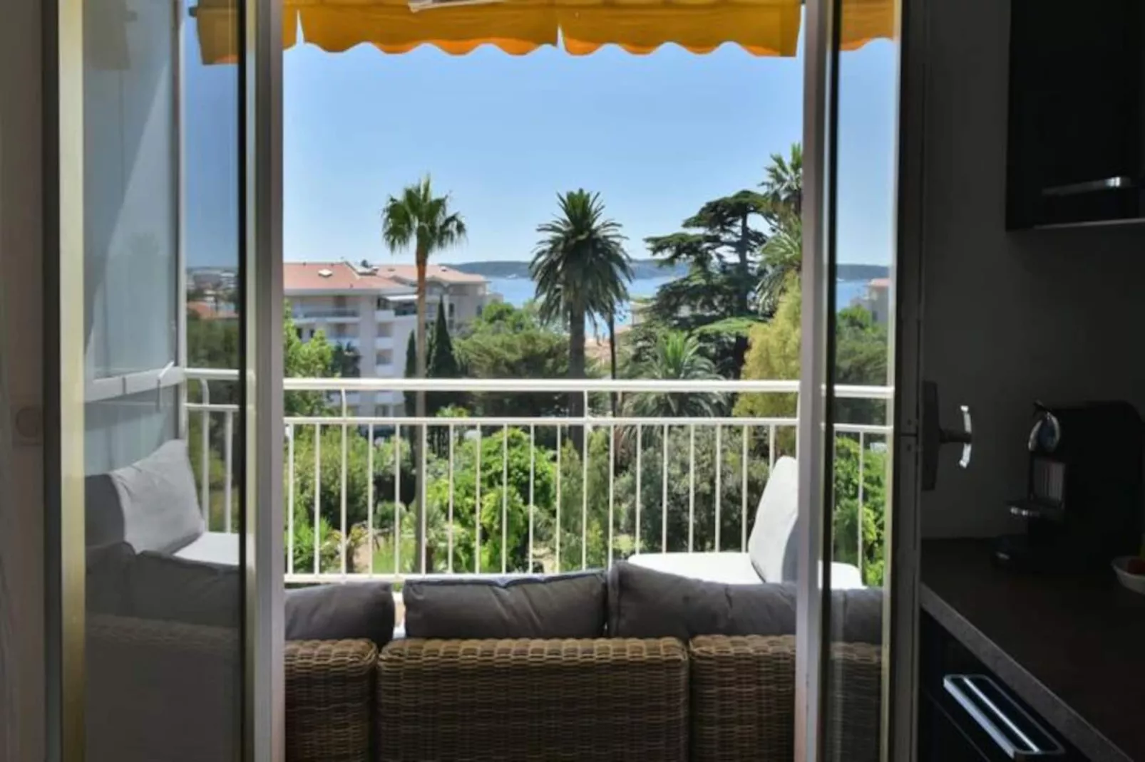 Résidence 2p Avec Terrasse Et Vue Mer &agrave; Deux Pas Des Plages-Niet-getagd