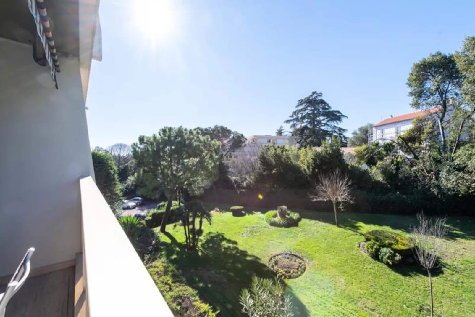 Résidence Spacieux 3p En R&eacute;sidence Avec Piscine-Niet-getagd