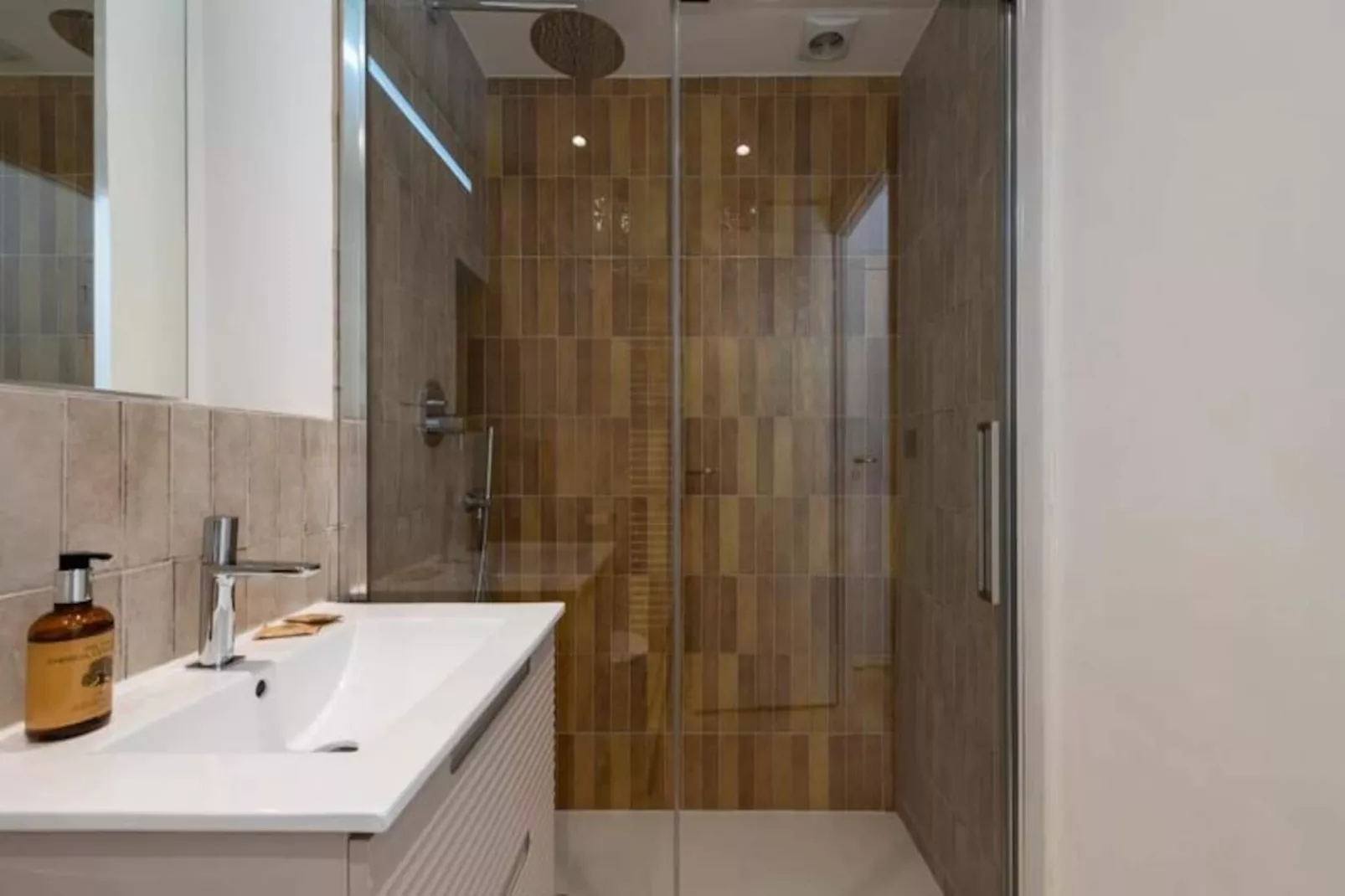 Résidence Studio Terrasse 2 Min De La Croisette-Niet-getagd